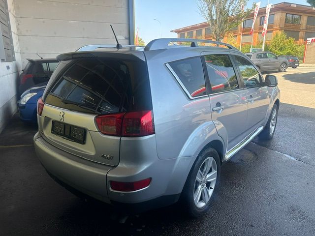 PEUGEOT 4007 2.2 HDi Platinum Edition-showroom-element-3