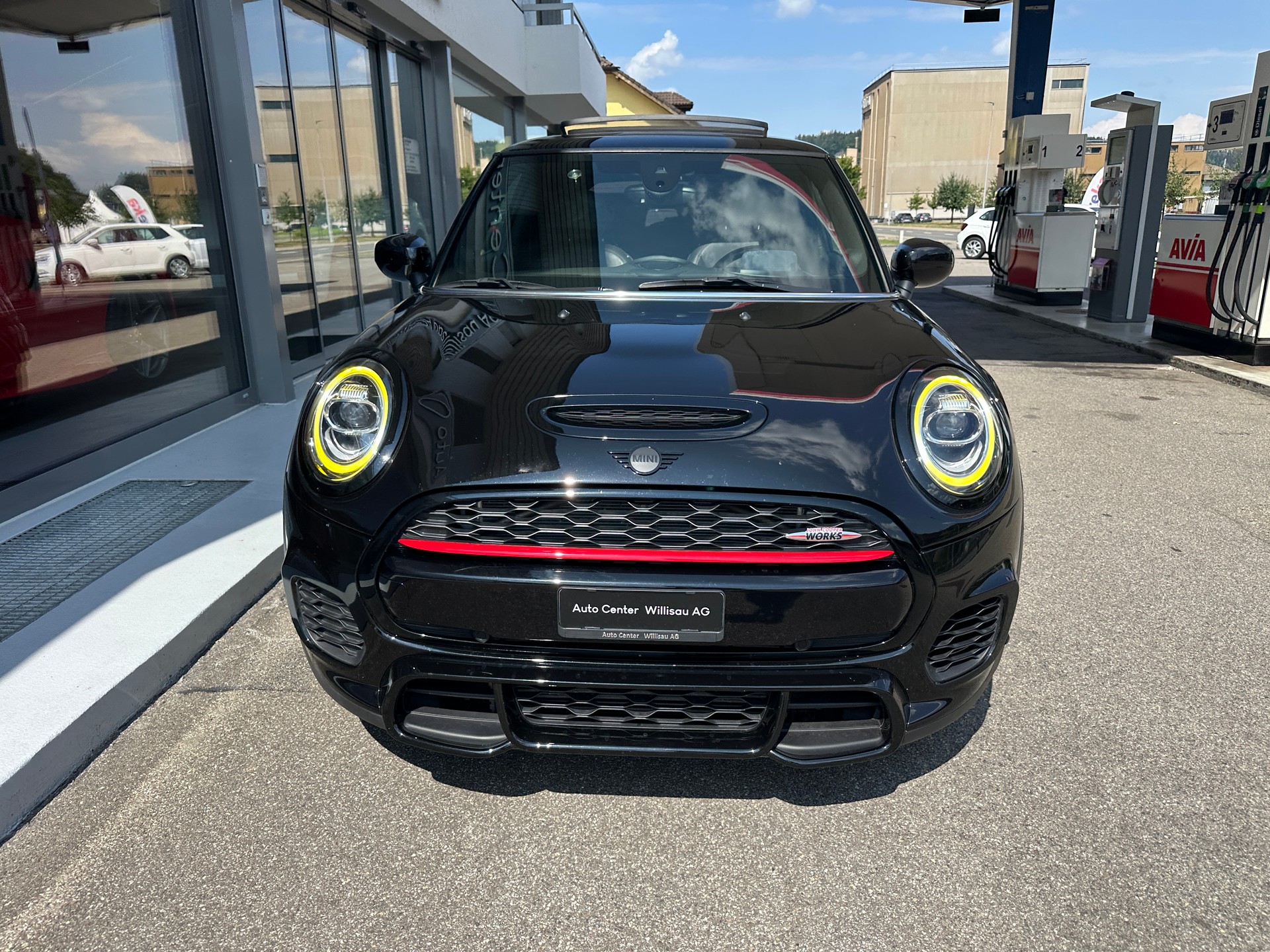 MINI Cooper John Cooper Works Steptronic-showroom-element-2