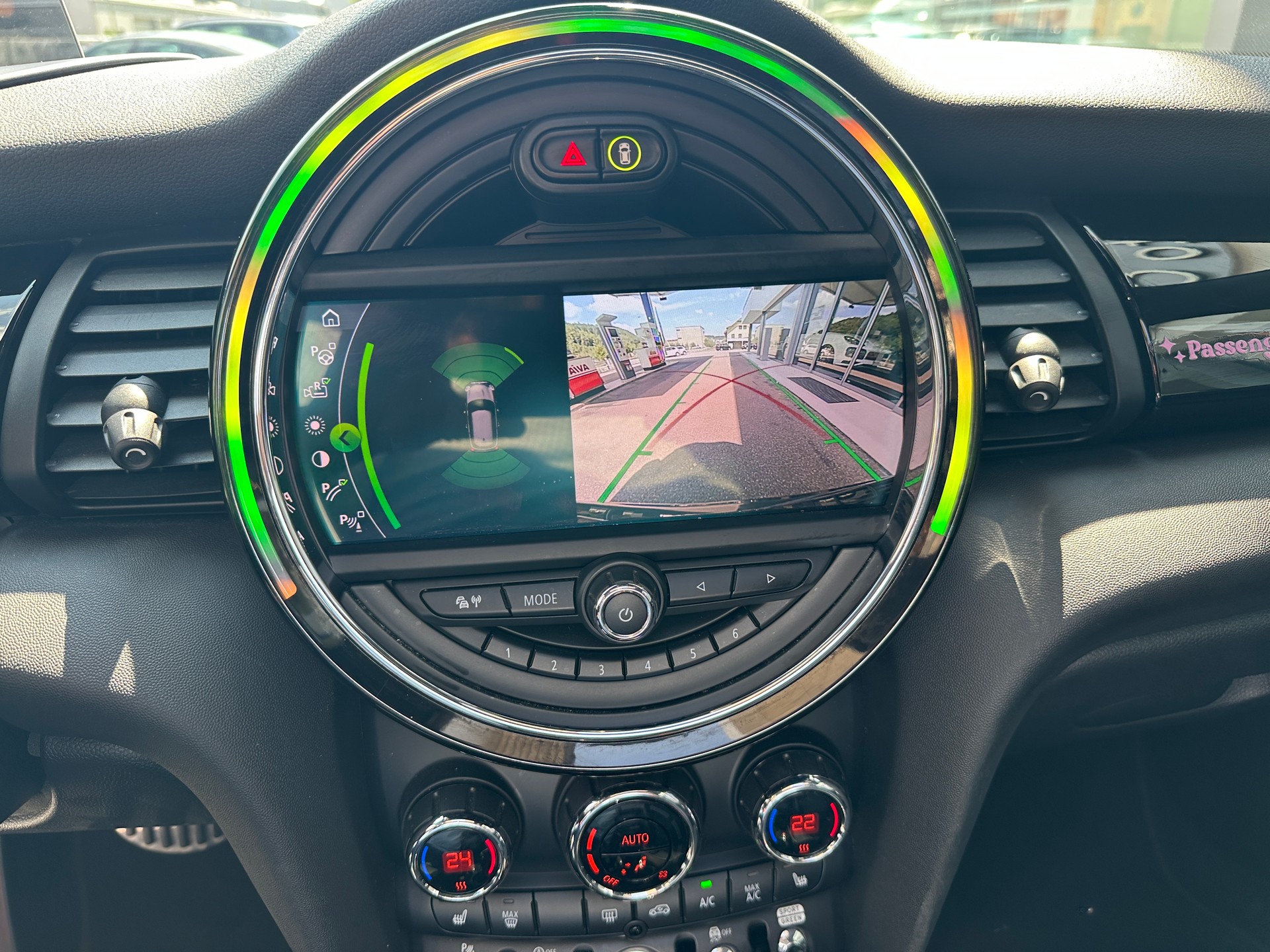 MINI Cooper John Cooper Works Steptronic-image-14