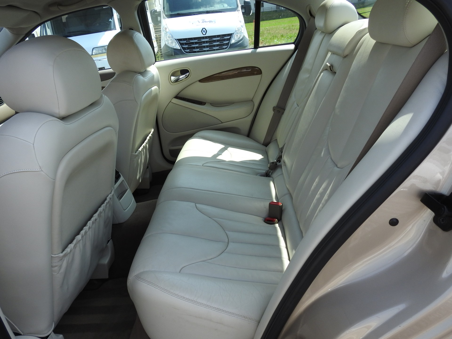 JAGUAR S-Type 3.0 V6 Executive-image-14