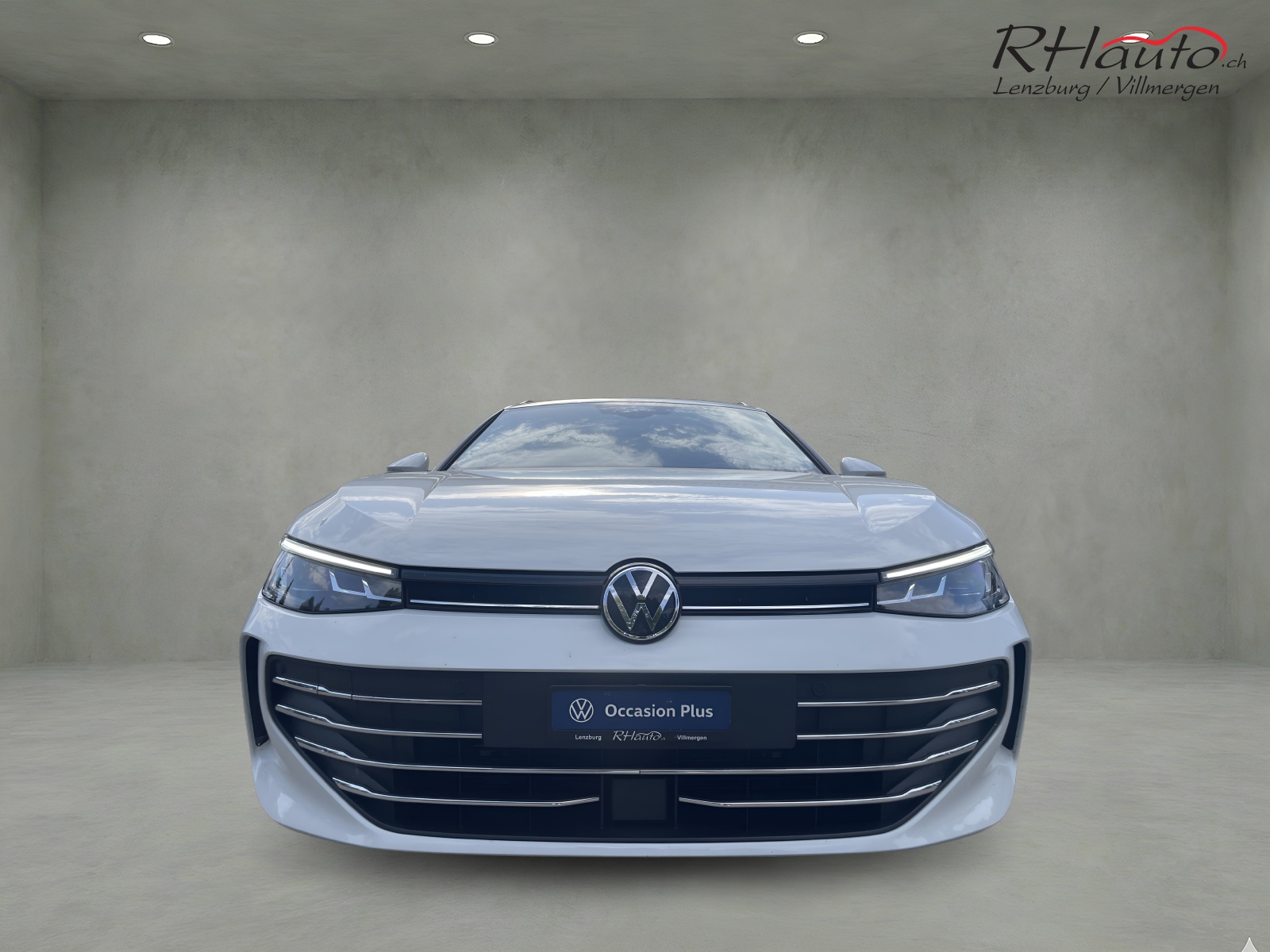 VW Passat Variant 2.0 TDI Business DSG-showroom-element-1