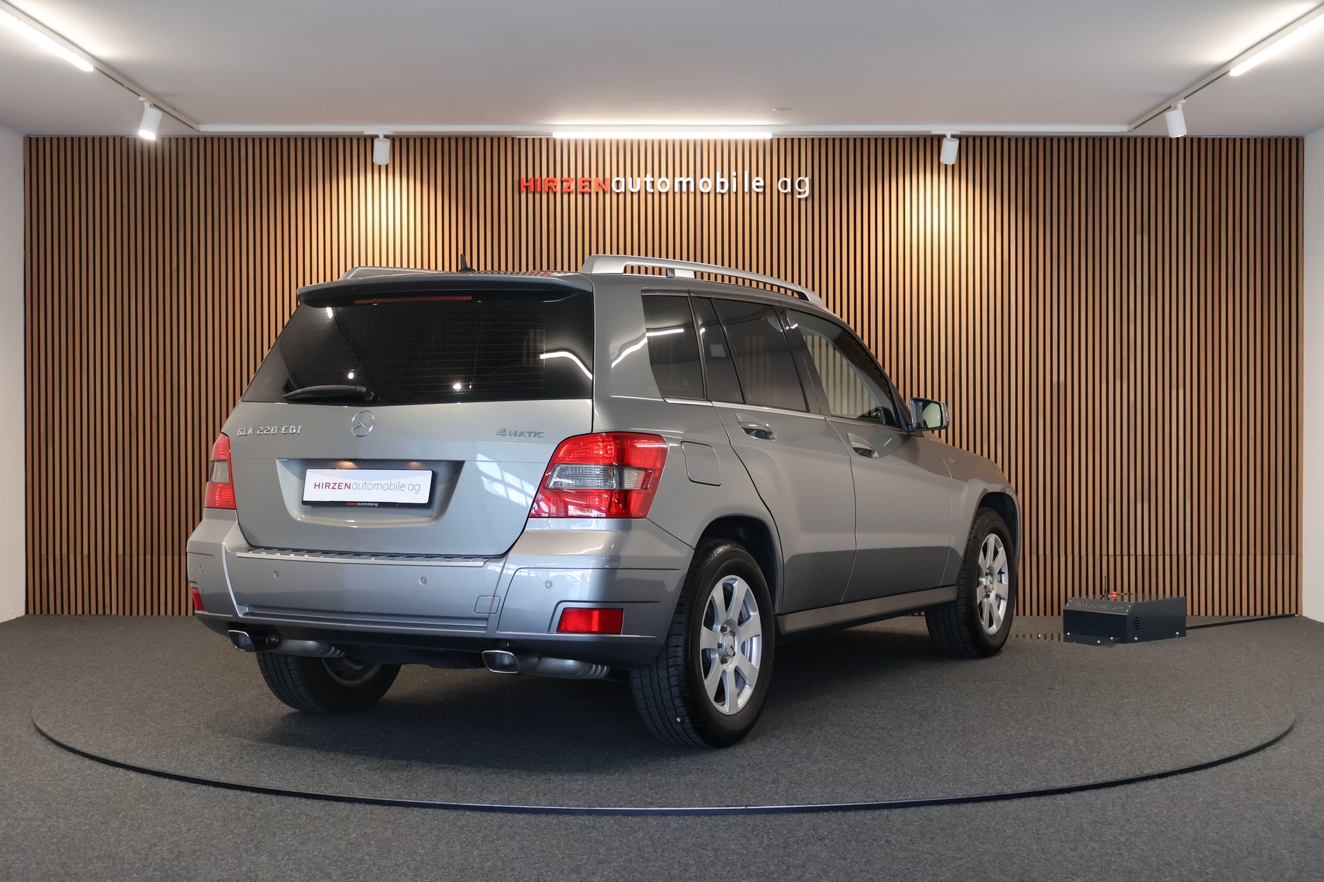 MERCEDES-BENZ GLK 220 CDI BlueEfficiency 4Matic 7G-Tronic-image-4