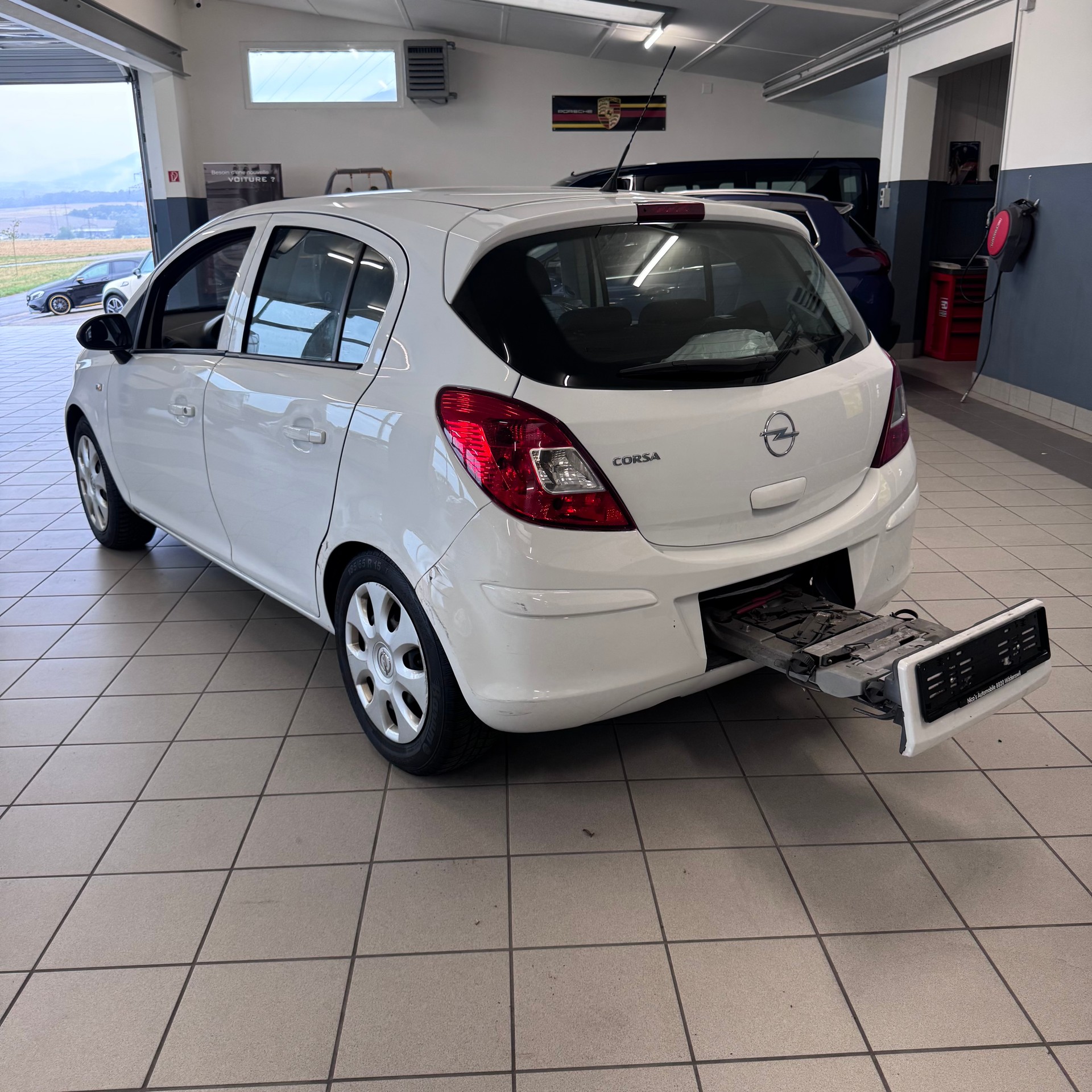 OPEL Corsa 1.4 TP Enjoy-showroom-element-1