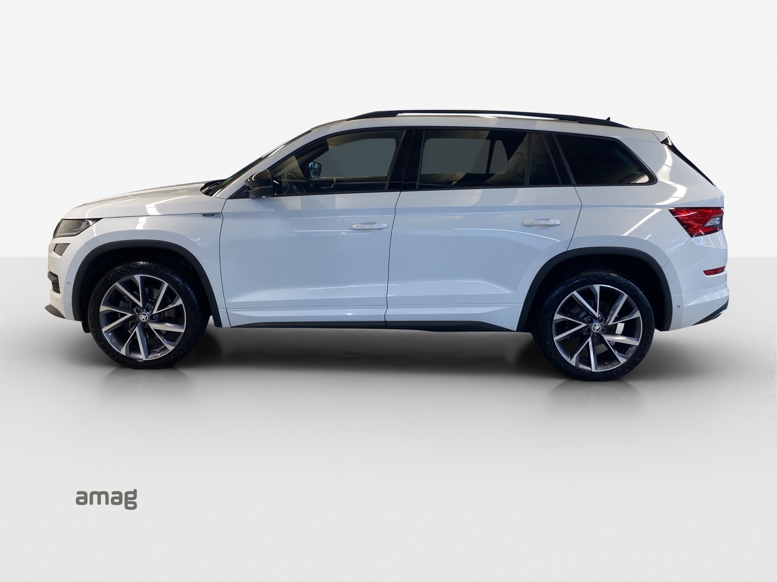 SKODA Kodiaq 2.0 TSI 4x4 Sport Line-showroom-element-1