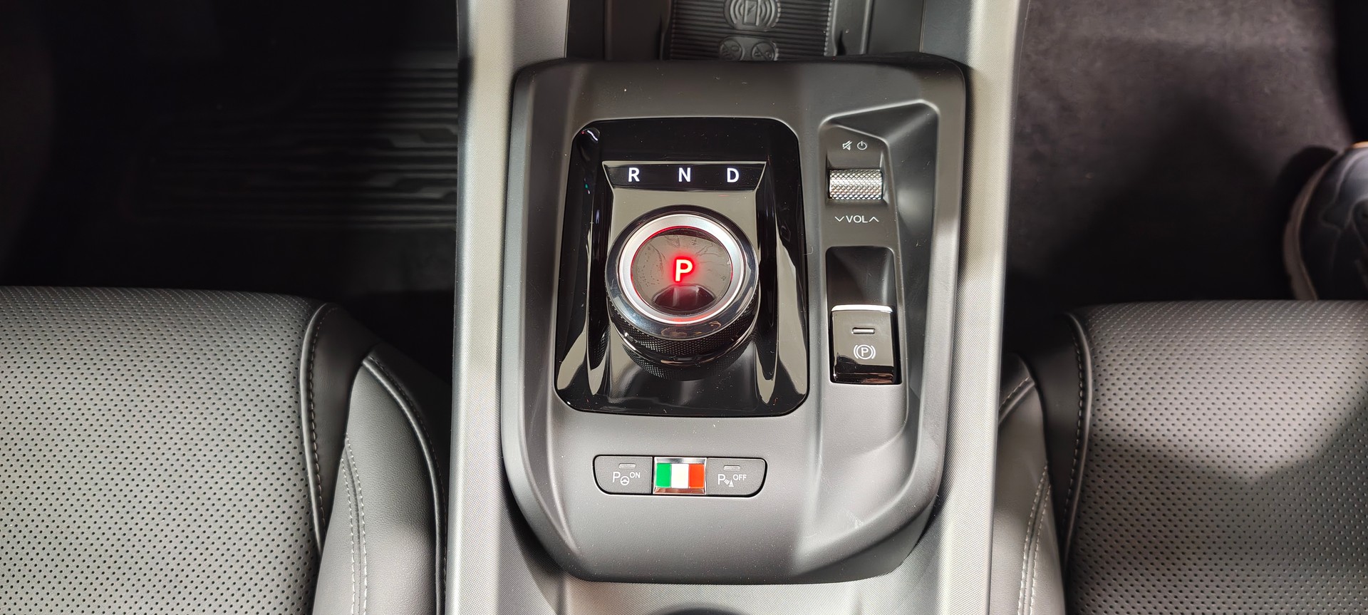 ALFA ROMEO Tonale 1.5 Hybrid Veloce-image-9