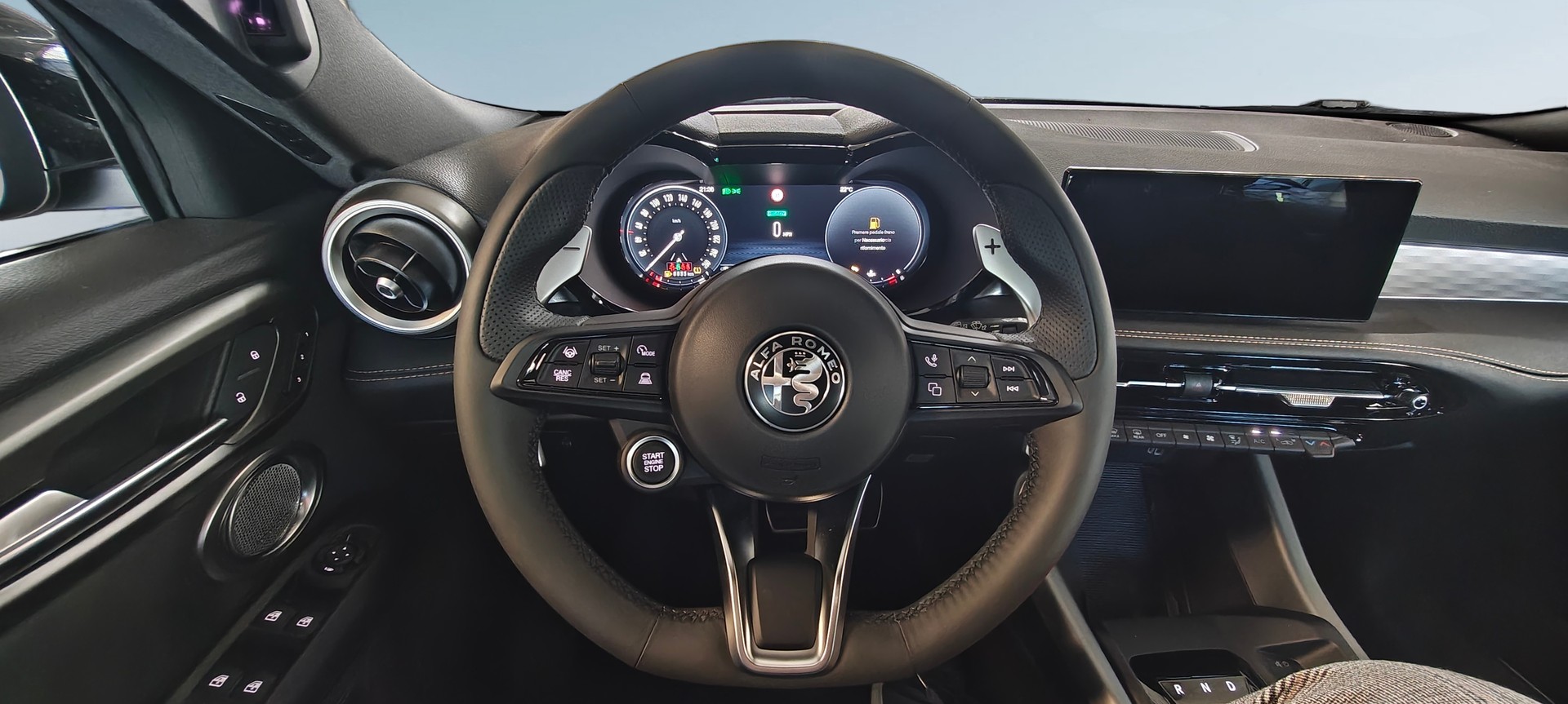 ALFA ROMEO Tonale 1.5 Hybrid Veloce-image-10