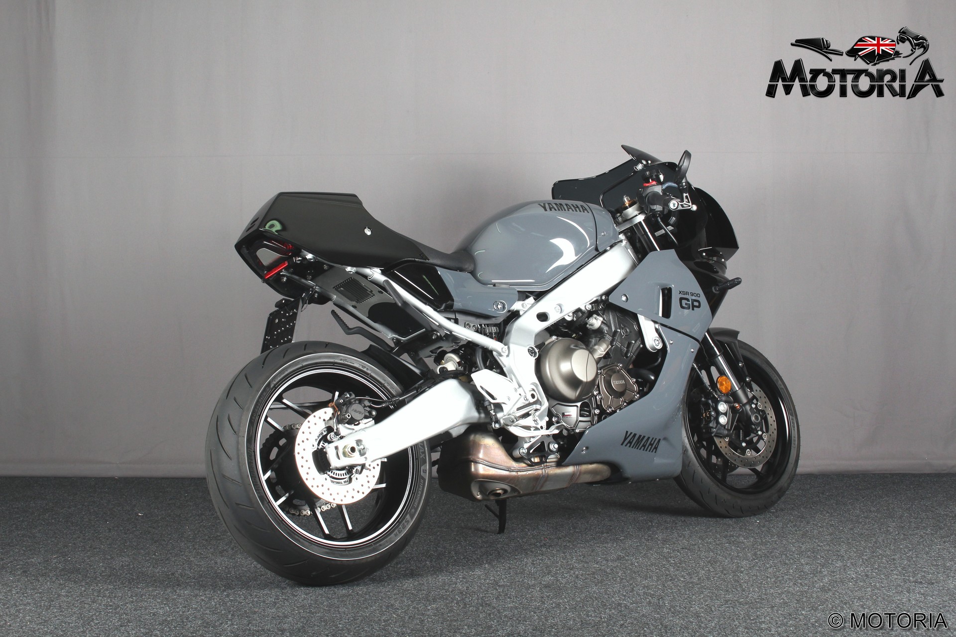 YAMAHA XSR 900 GP-image-2