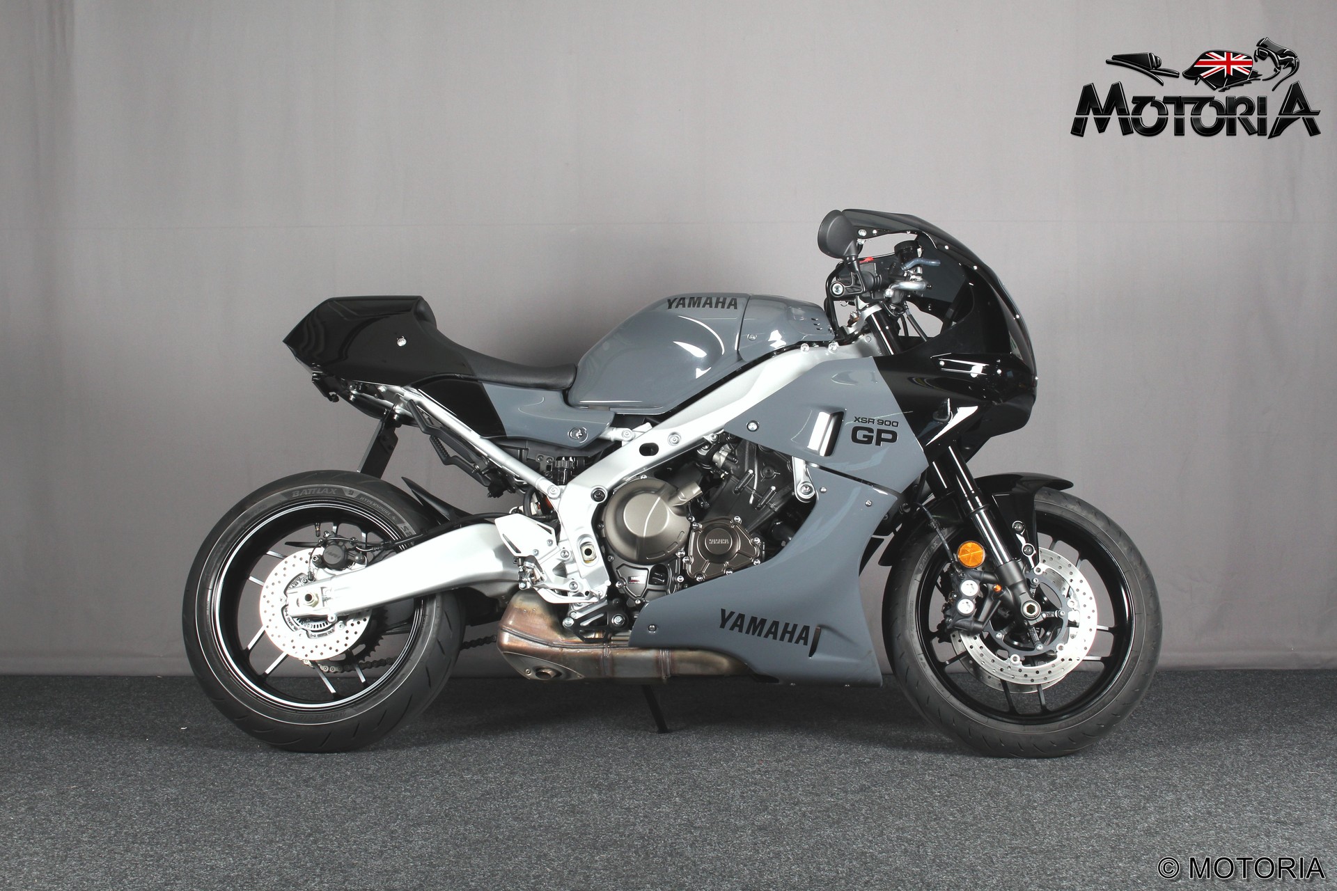 YAMAHA XSR 900 GP-image-1