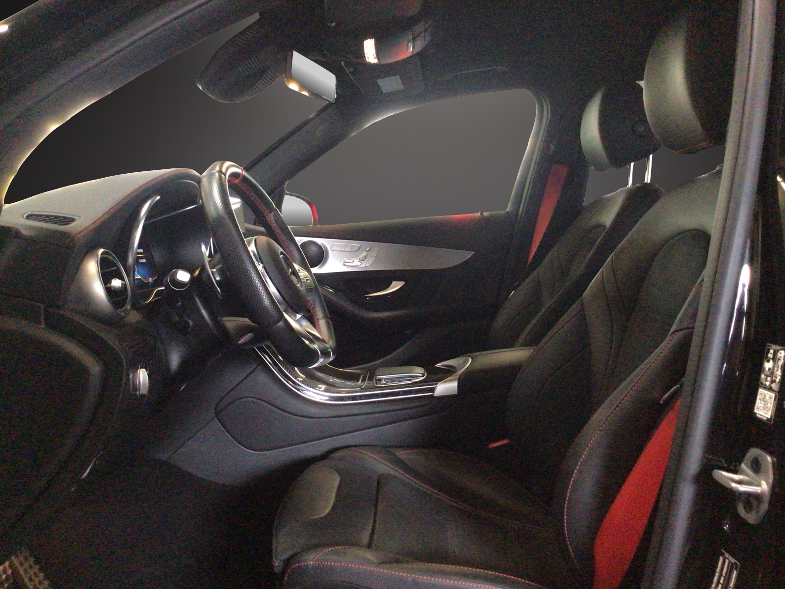 MERCEDES-BENZ GLC 43 AMG 4Matic-image-4