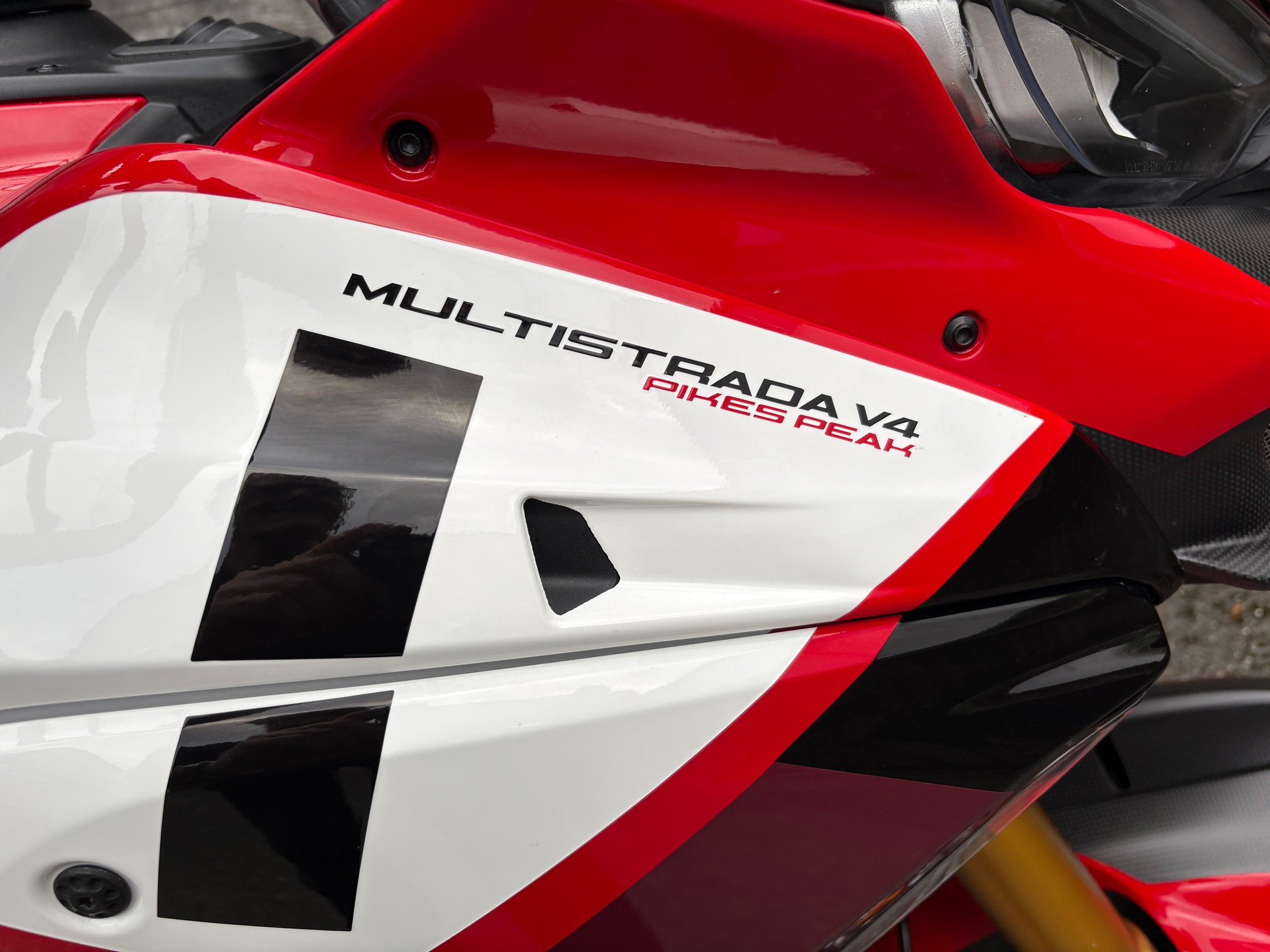 DUCATI Multistrada V4 Pikes Peak Radar-image-1