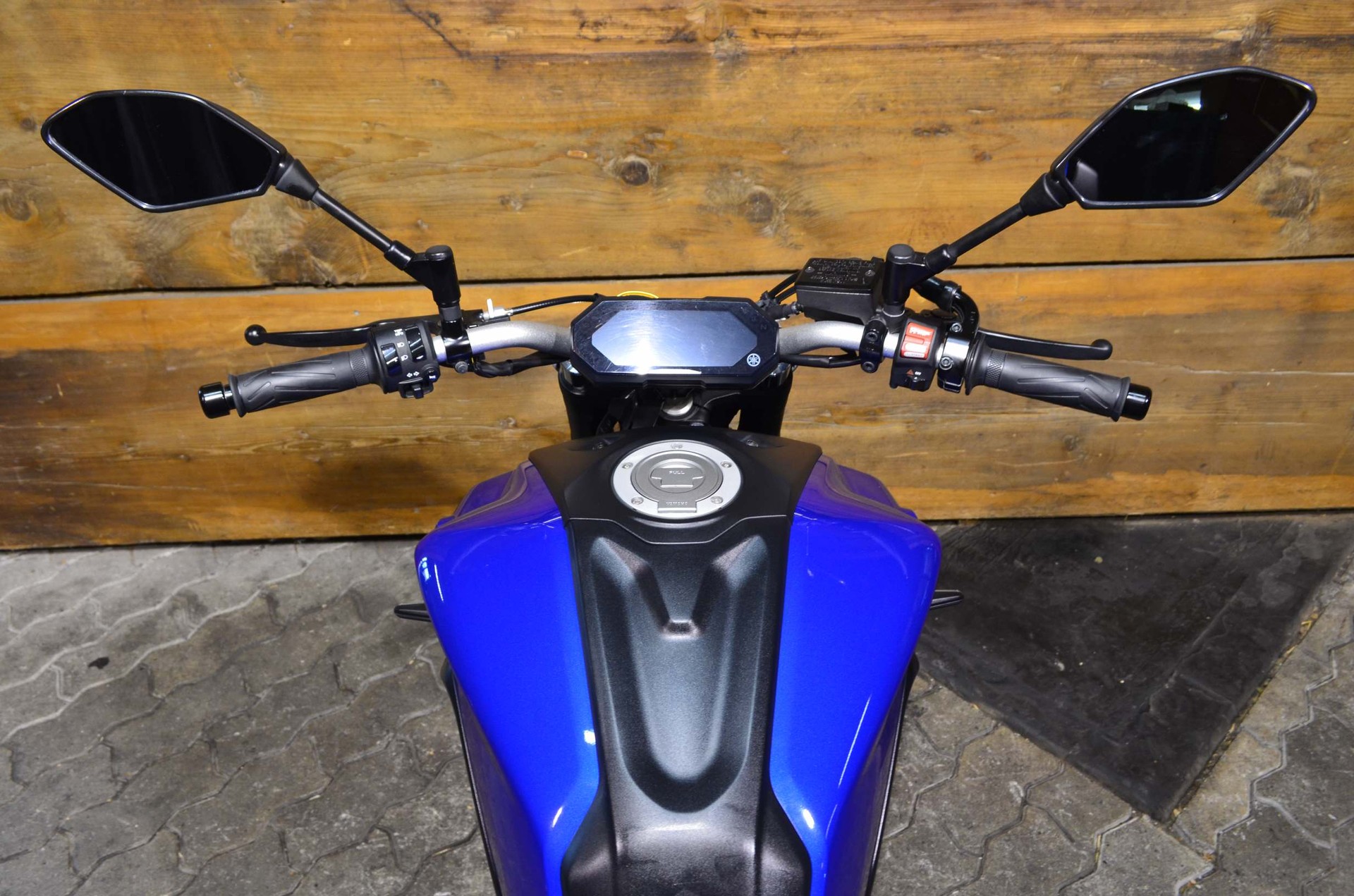 YAMAHA MT-07 ABS-image-2