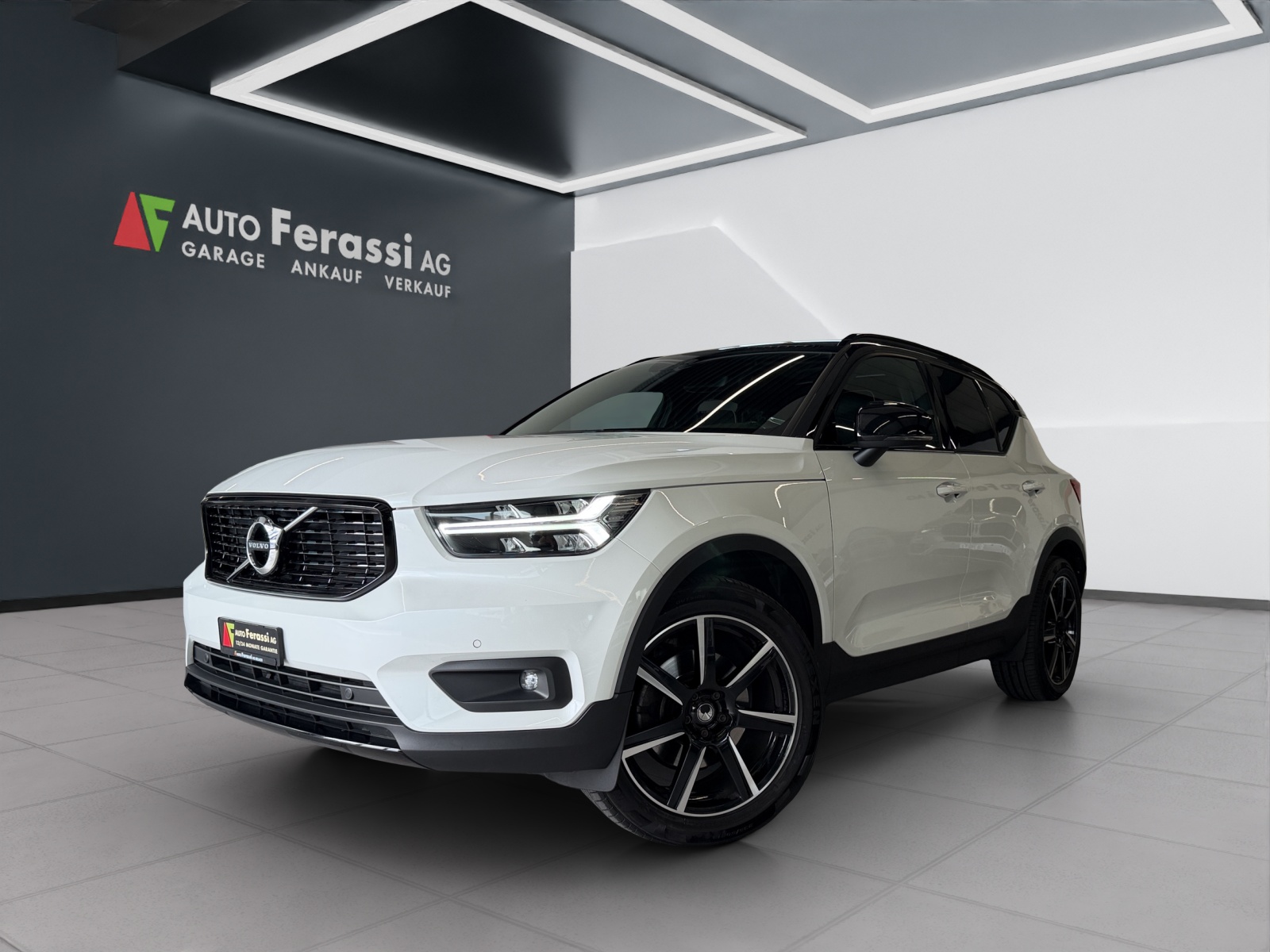 VOLVO XC40 D4 AWD R-Design Geartronic