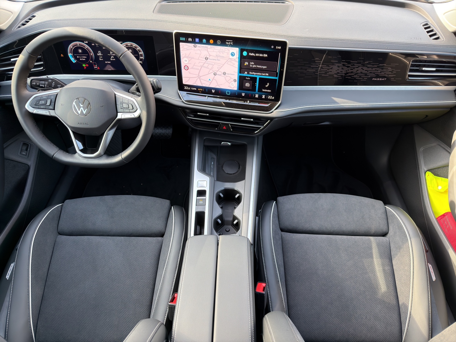 VW Passat Variant 2.0 TDI evo Business DSG-image-8