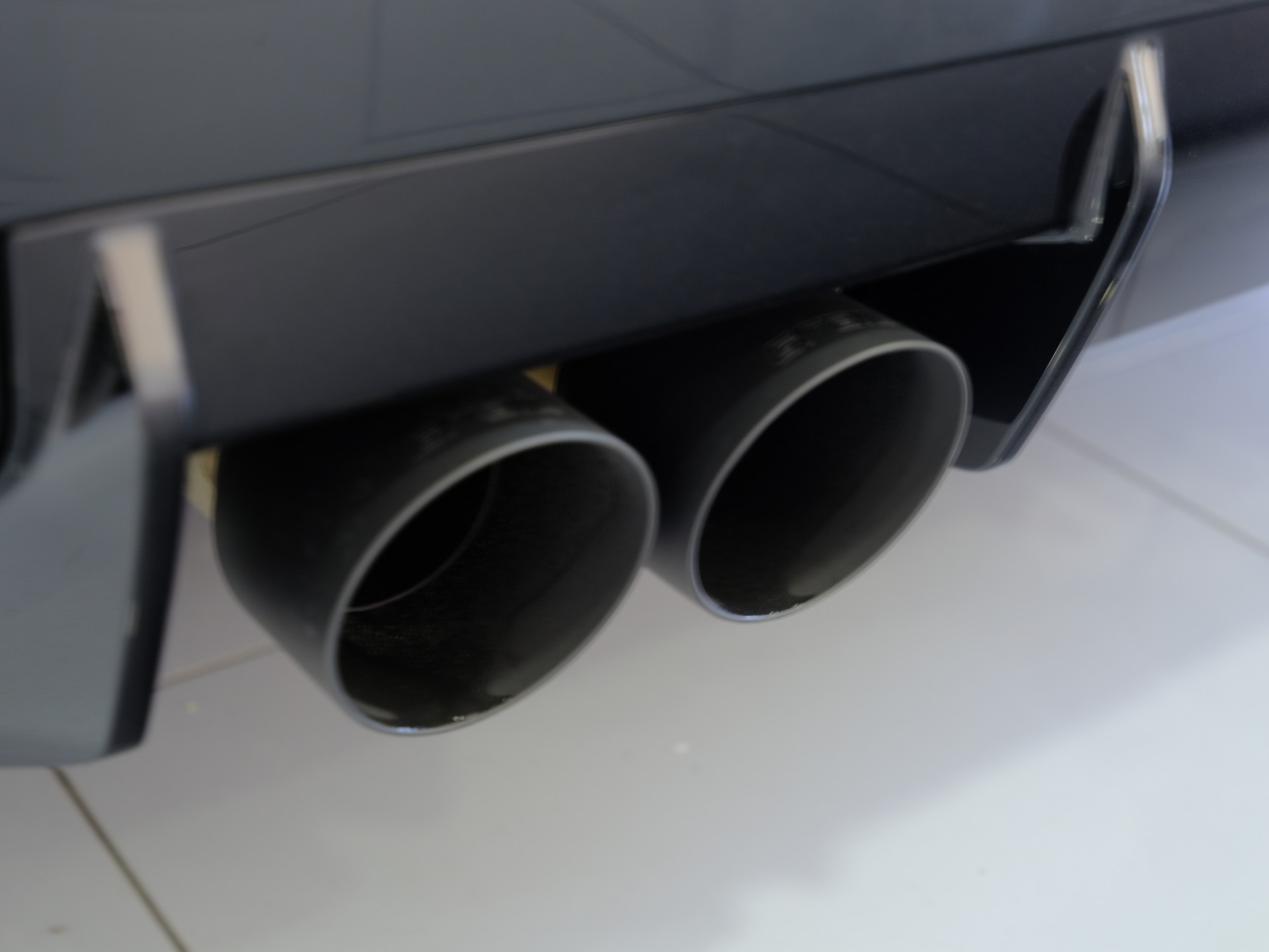 BMW M2 *Handschaltung* *Schalensitze*-image-9