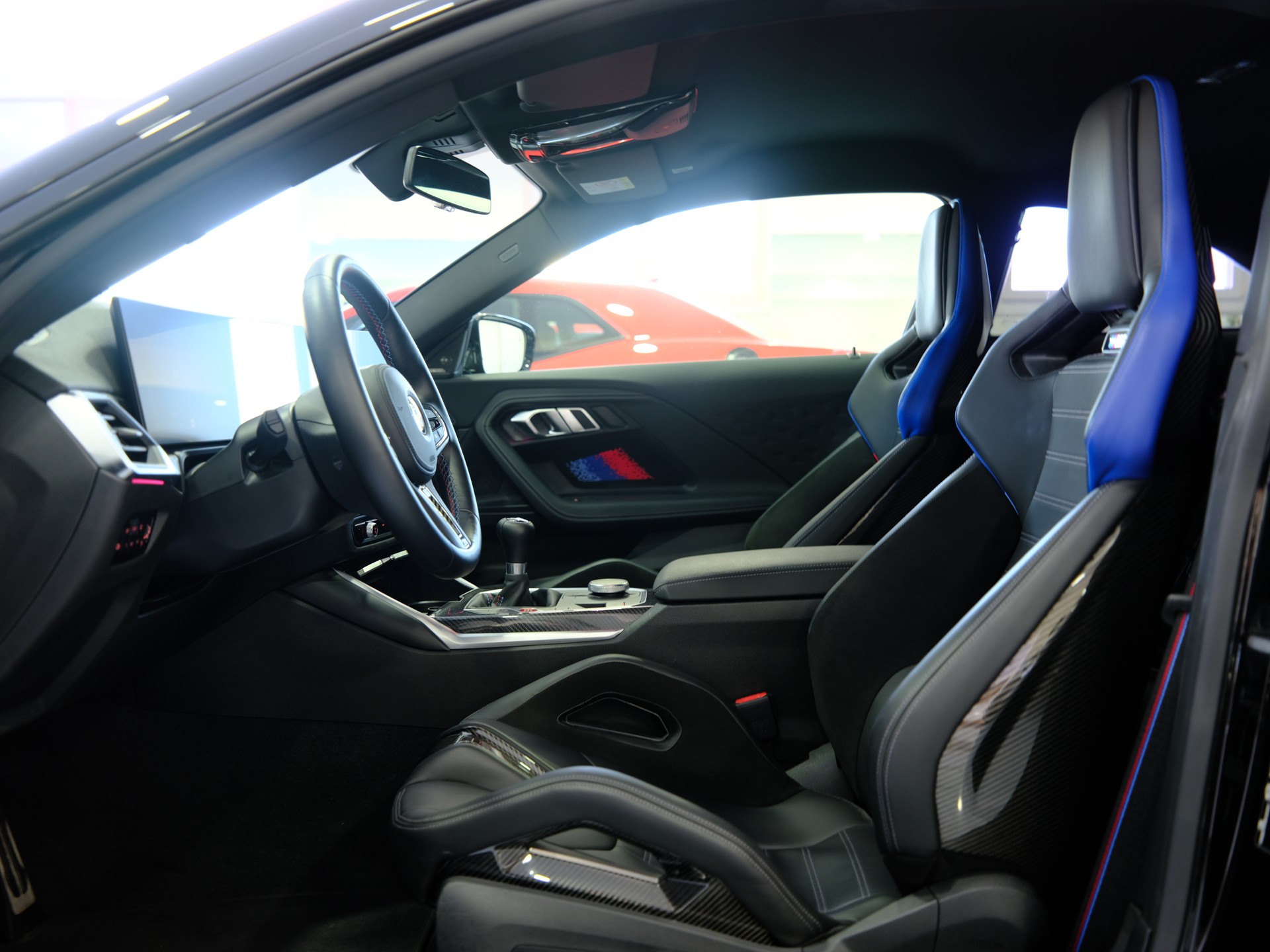 BMW M2 *Handschaltung* *Schalensitze*-image-18