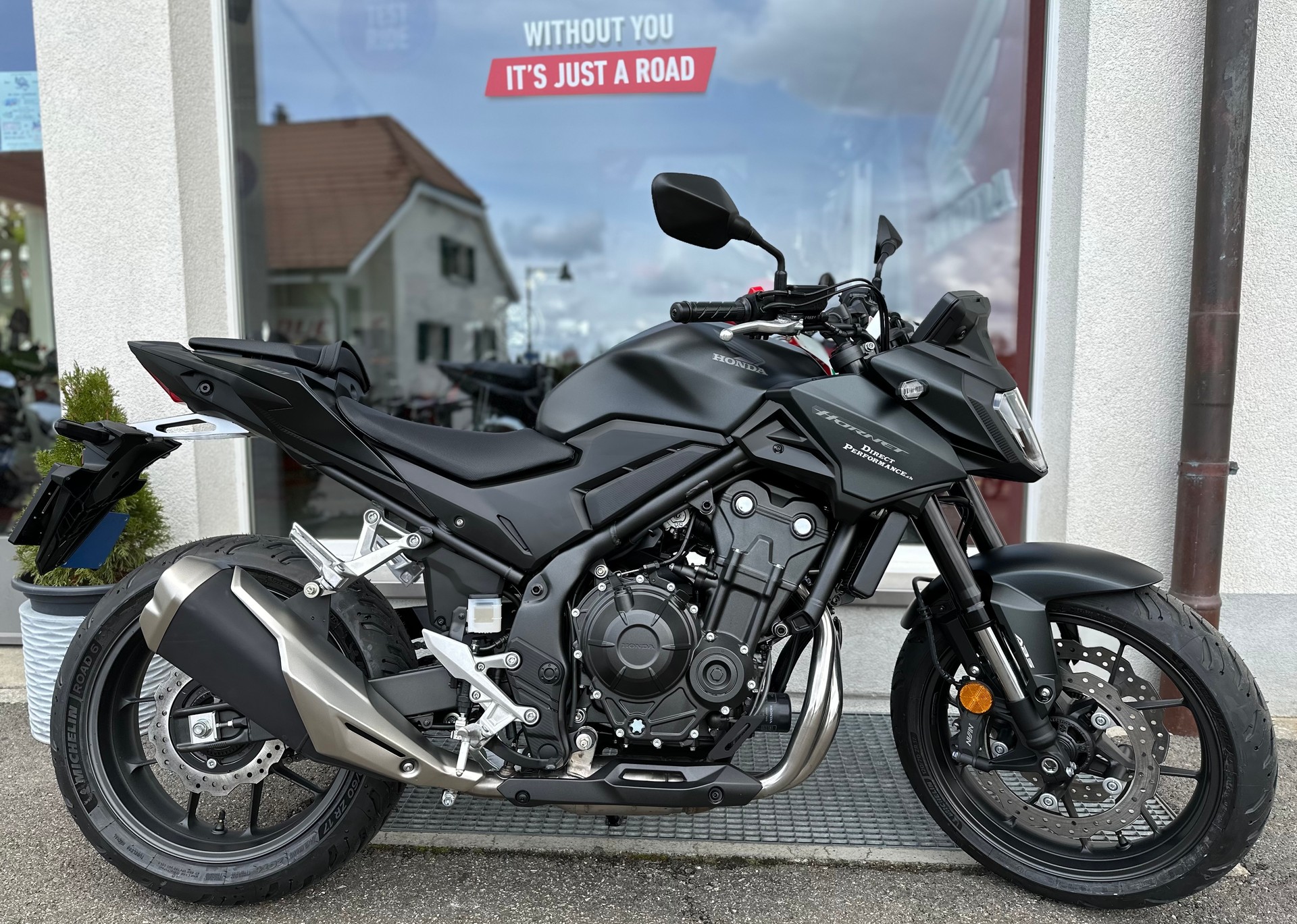 HONDA CB 500 Hornet - manuell-image-8