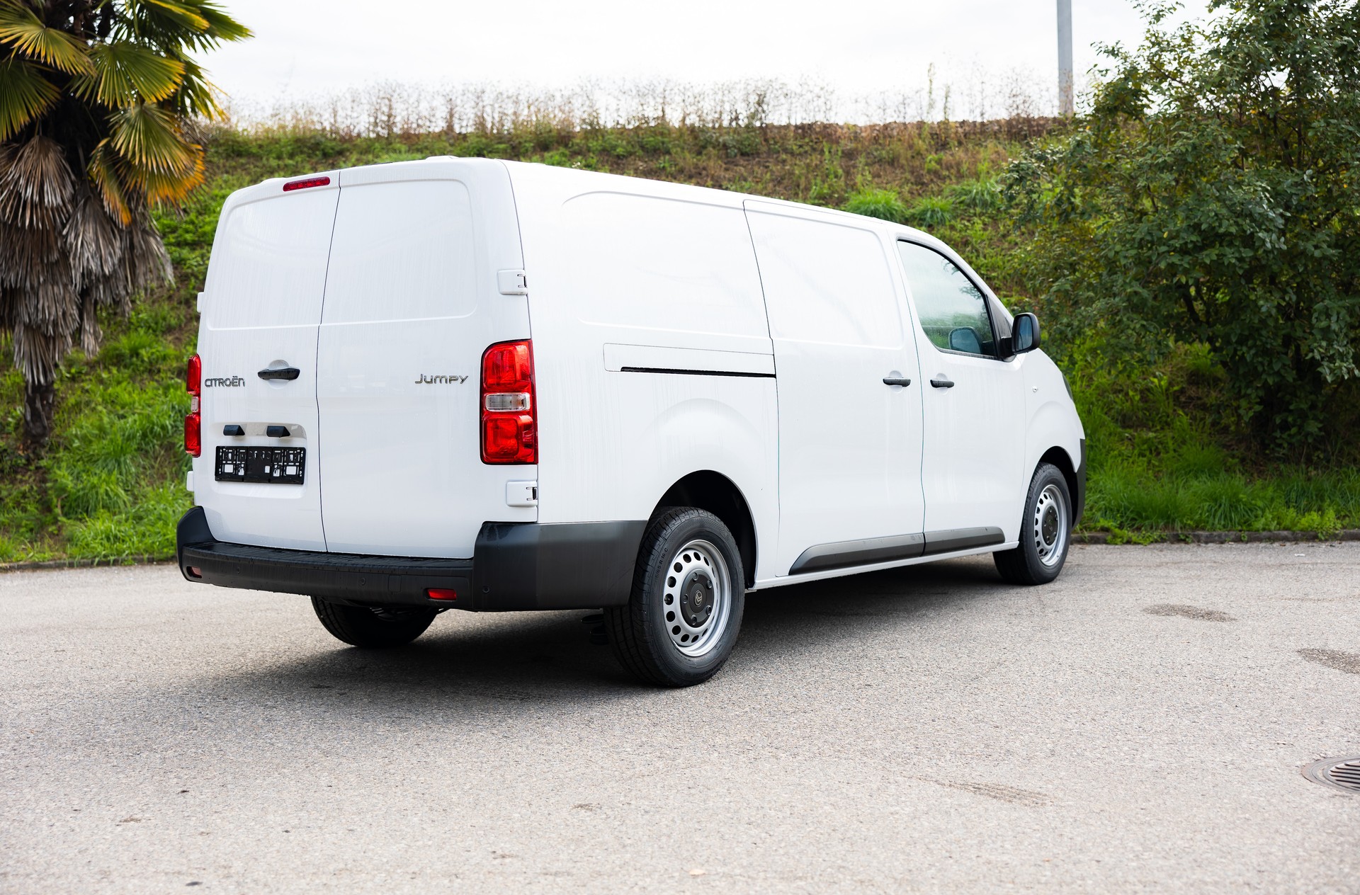CITROEN NEW MODEL 2026 Jumpy L3 2.0 BlueHDi 150 XL-image-4