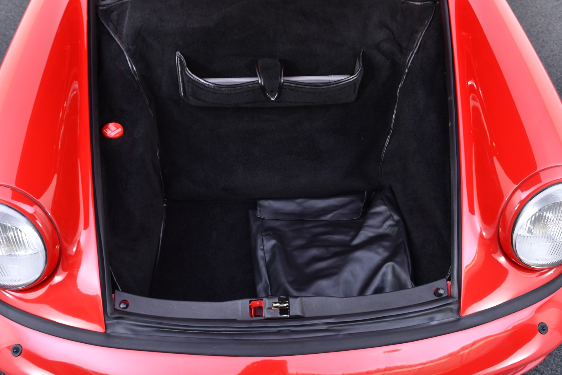 PORSCHE 911 Carrera 2 Cabrio-image-19