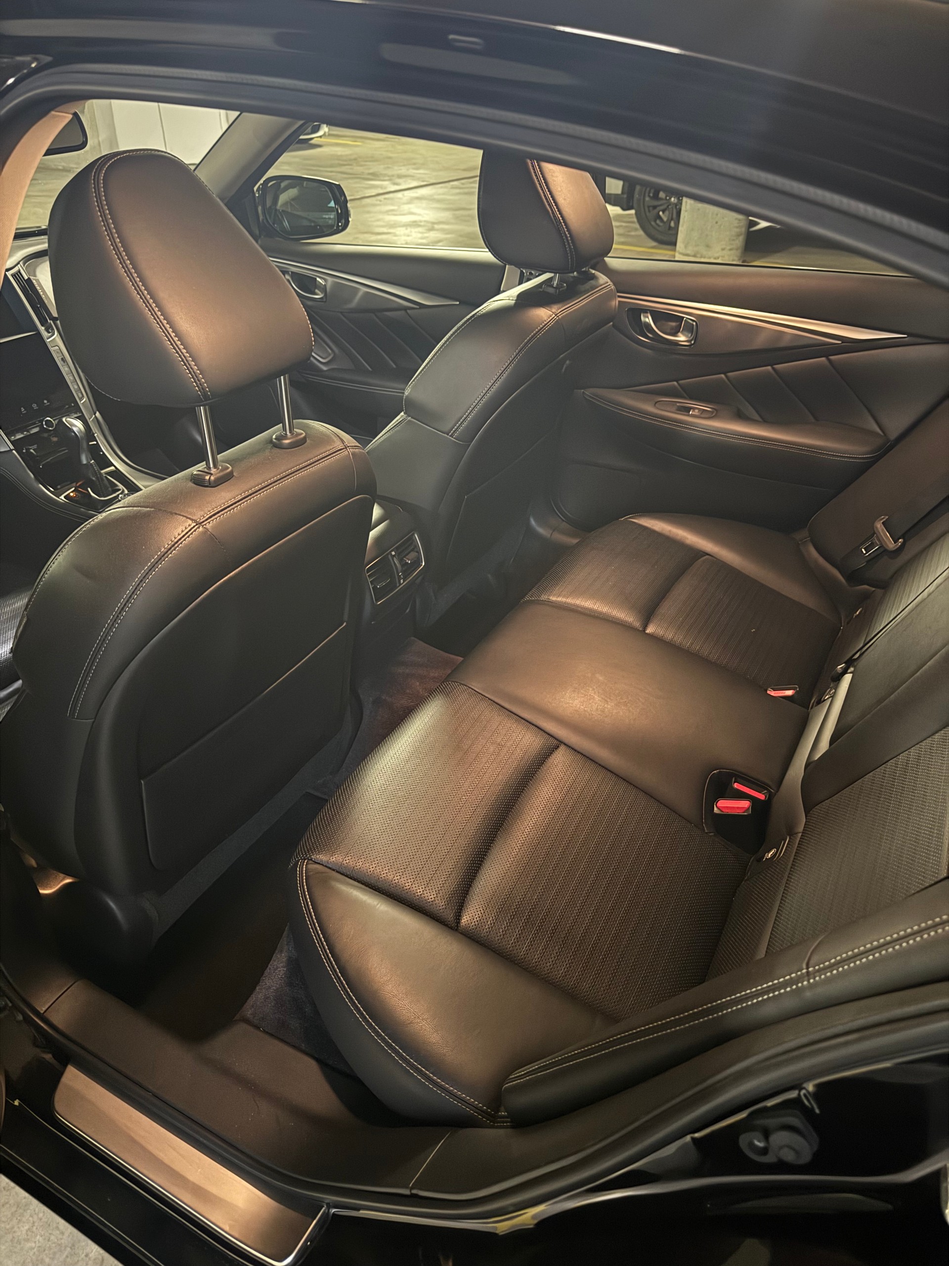 INFINITI 2.2d Sport Tech-image-6