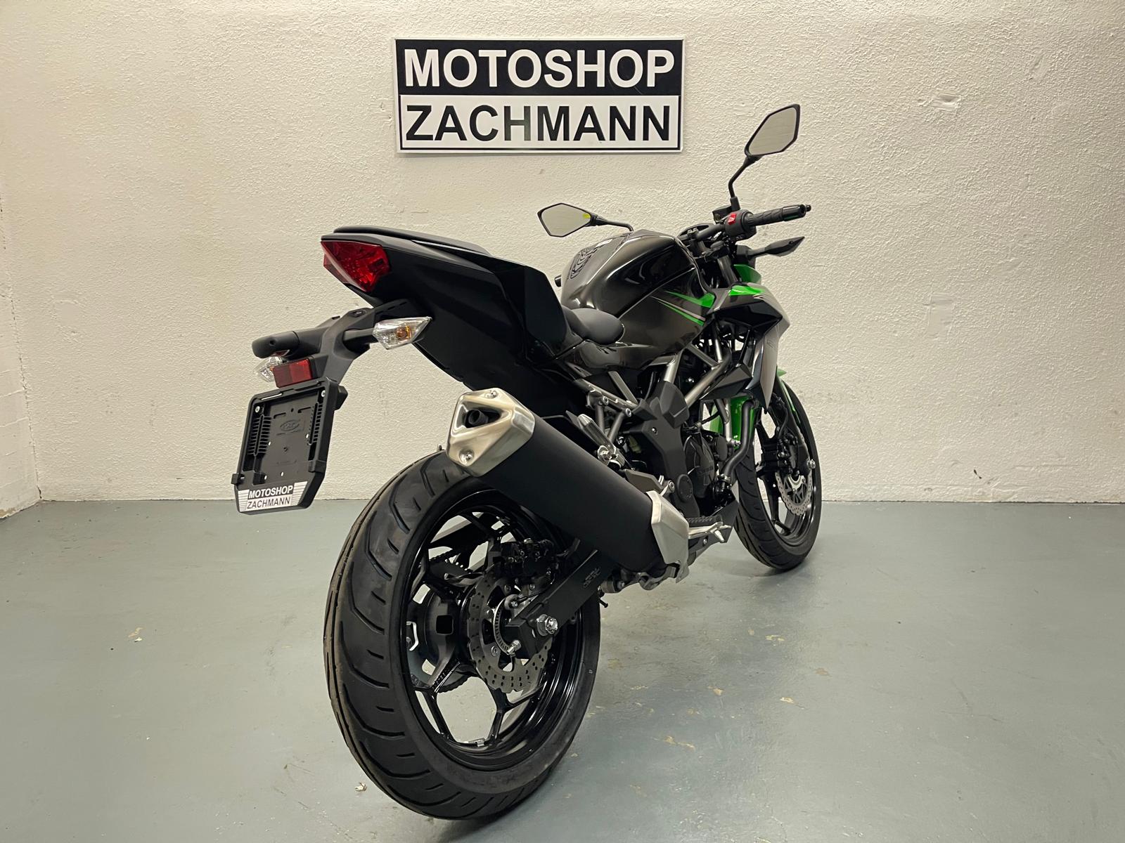 KAWASAKI Z 125-image-4