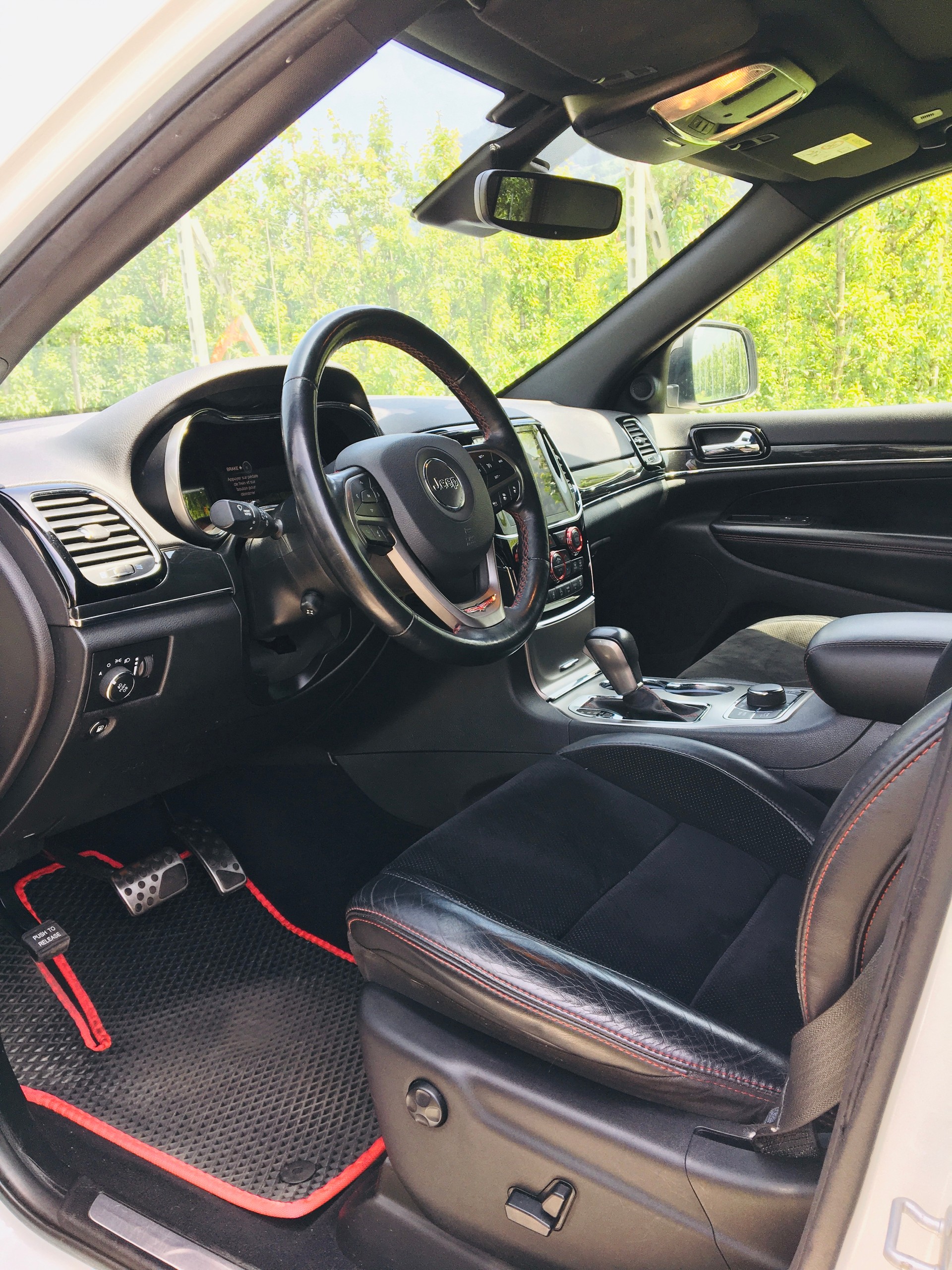JEEP Grand Cherokee 3.0 CRD Trailhawk Automatic-image-18