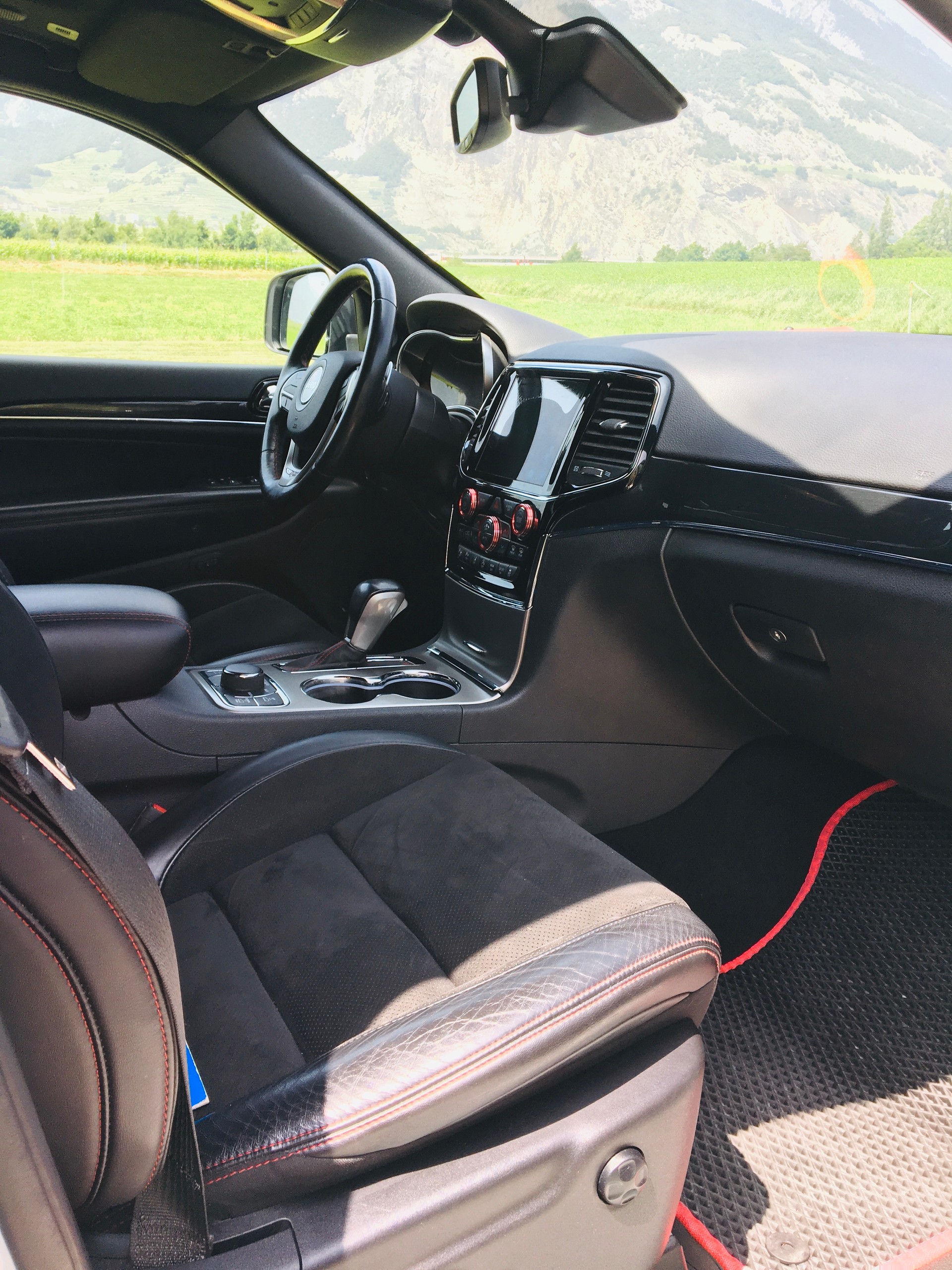 JEEP Grand Cherokee 3.0 CRD Trailhawk Automatic-image-24