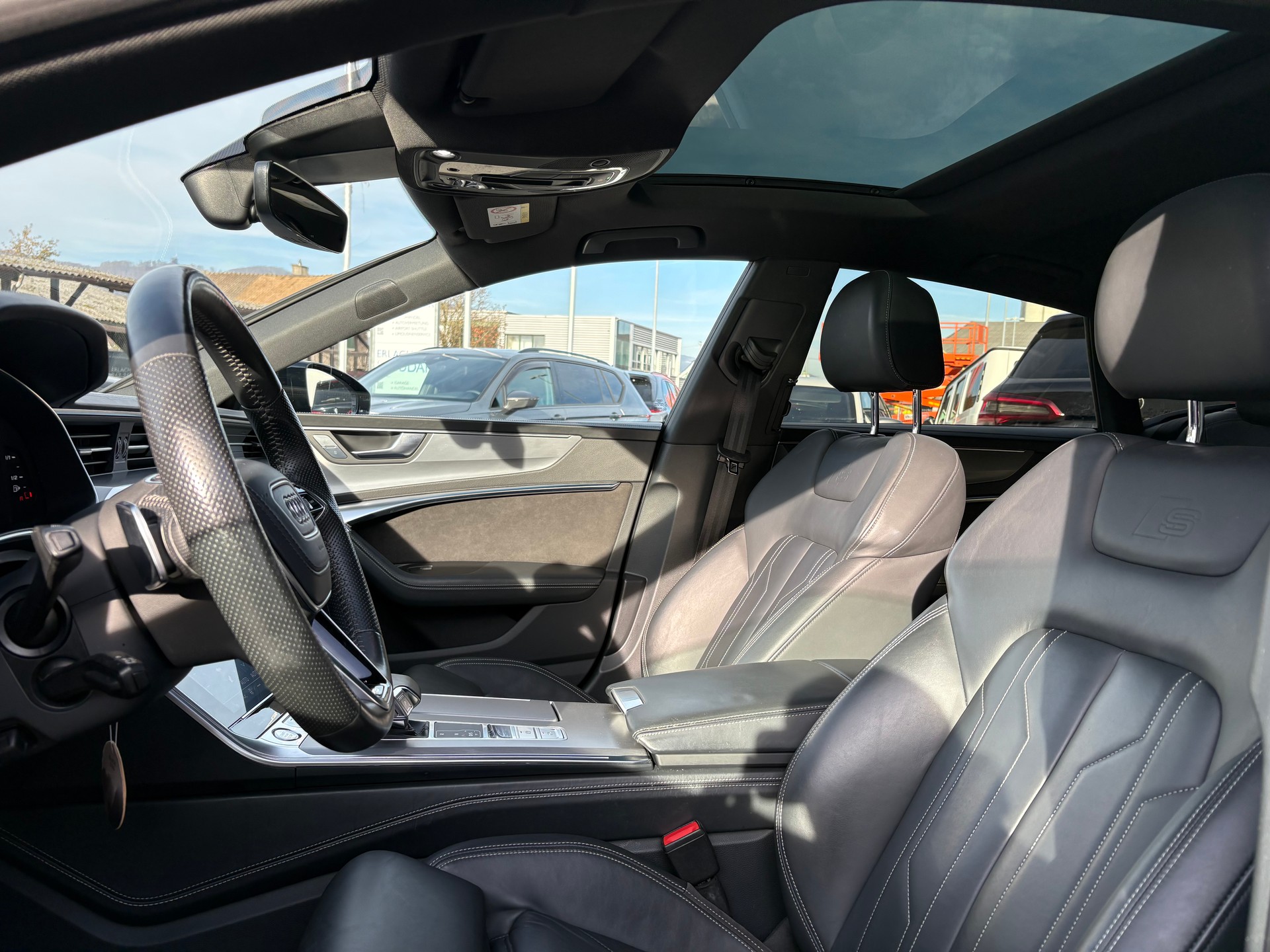 AUDI A7 Sportback 55 TFSI quattro S-tronic-image-9