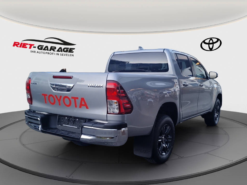 TOYOTA Hilux Double Cab.-Pick-up 2.8 D-4D 204 Style MHEV-image-3