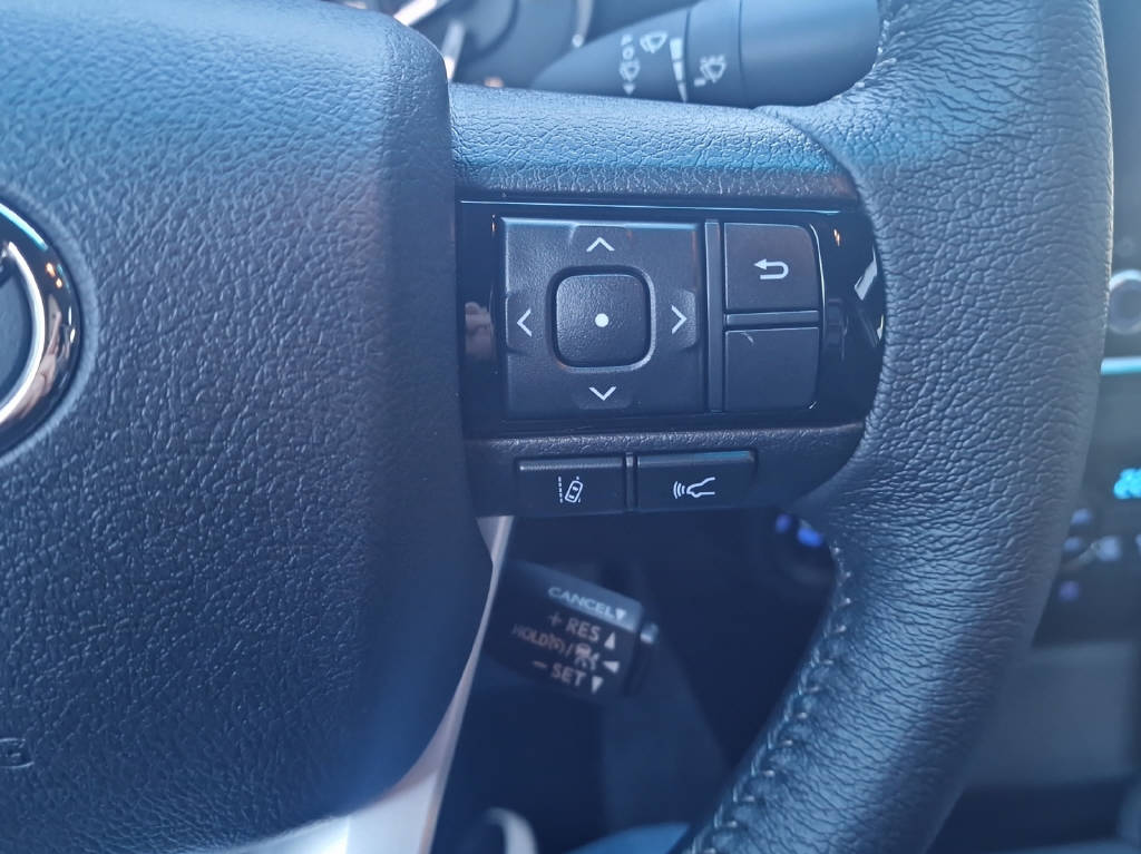TOYOTA Hilux Double Cab.-Pick-up 2.8 D-4D 204 Style MHEV-image-12
