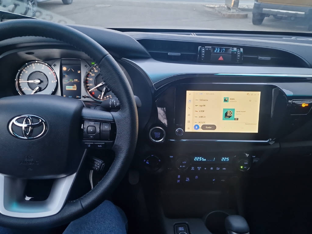 TOYOTA Hilux Double Cab.-Pick-up 2.8 D-4D 204 Style MHEV-image-7