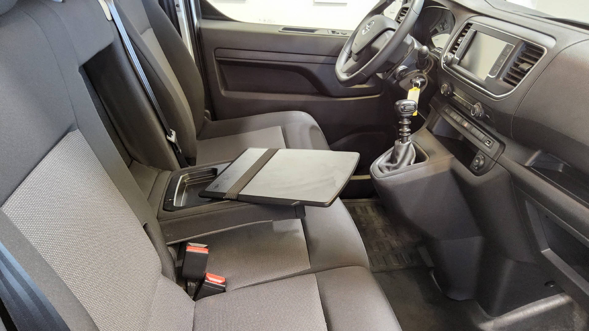 OPEL Vivaro Cargo 2.7 t M 2.0 D 144 S/S-image-11