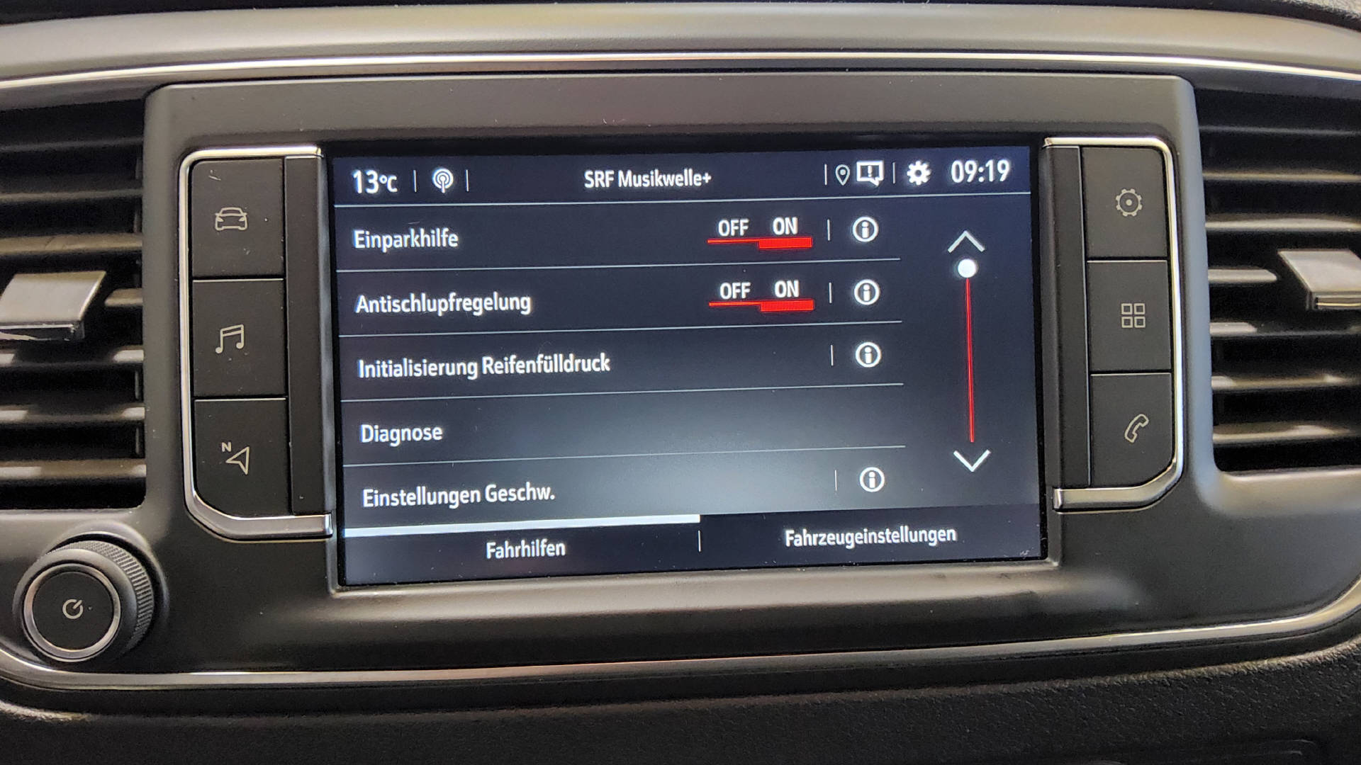 OPEL Vivaro Cargo 2.7 t M 2.0 D 144 S/S-image-22