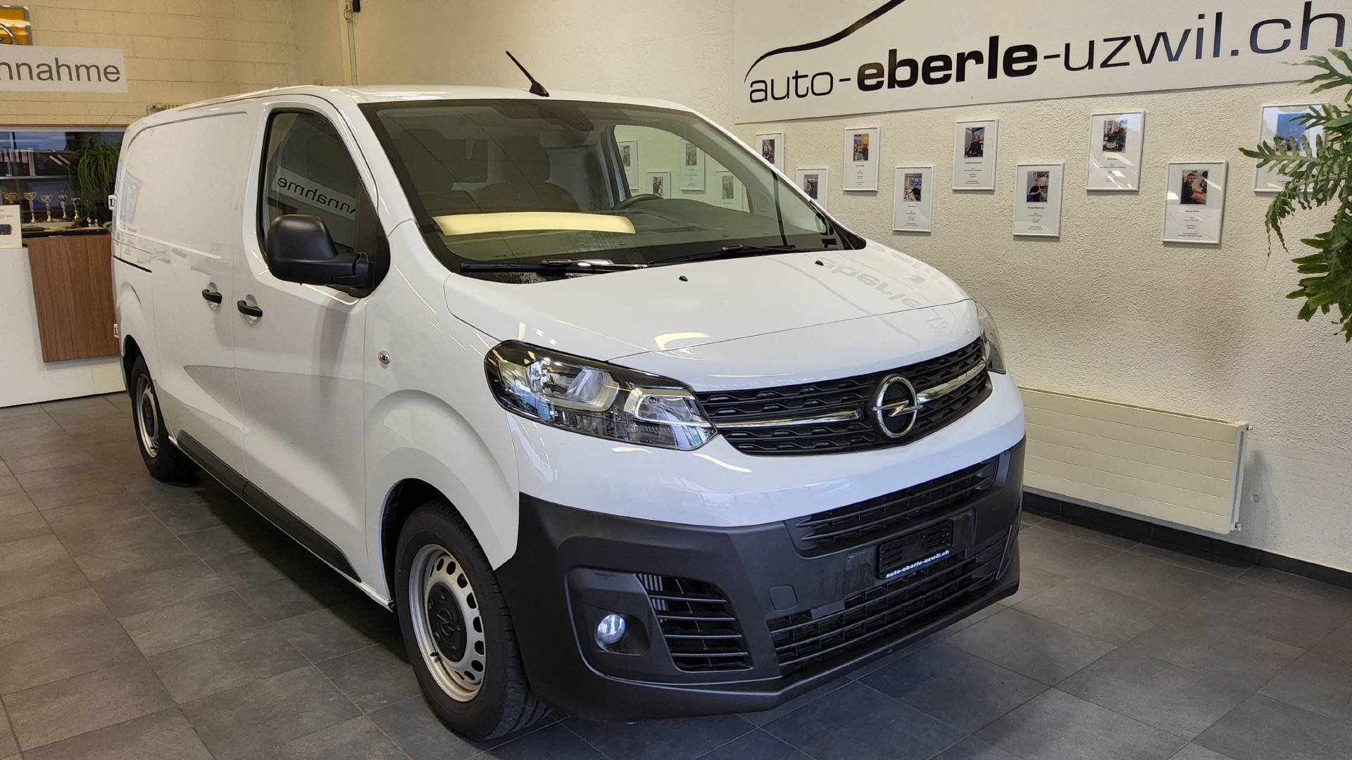 OPEL Vivaro Cargo 2.7 t M 2.0 D 144 S/S-showroom-element-2