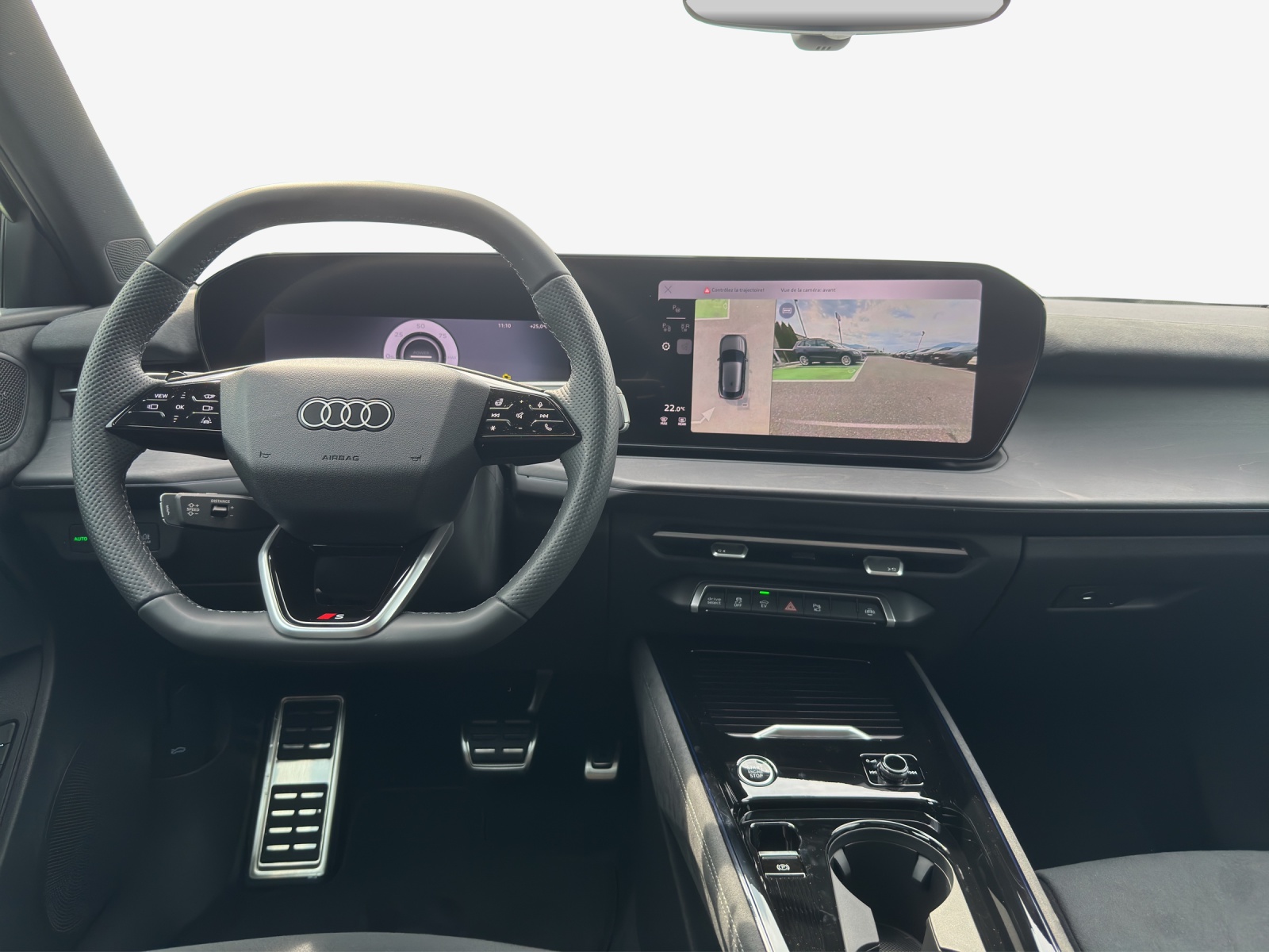 AUDI Q3 Sportback e-hybrid 200 kW S tronig-image-12