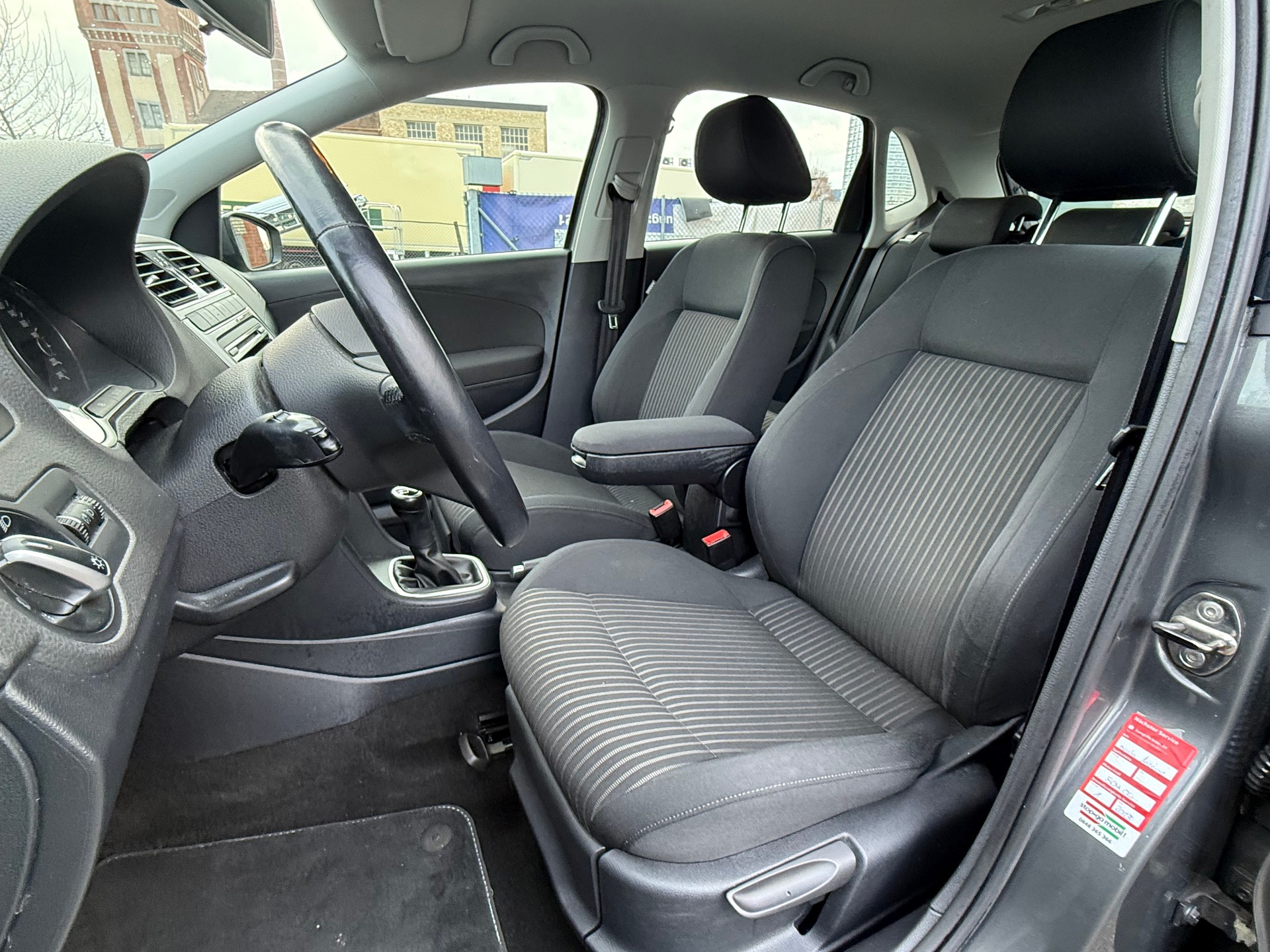 VW Polo 1.2 TSI Comfortline-image-11