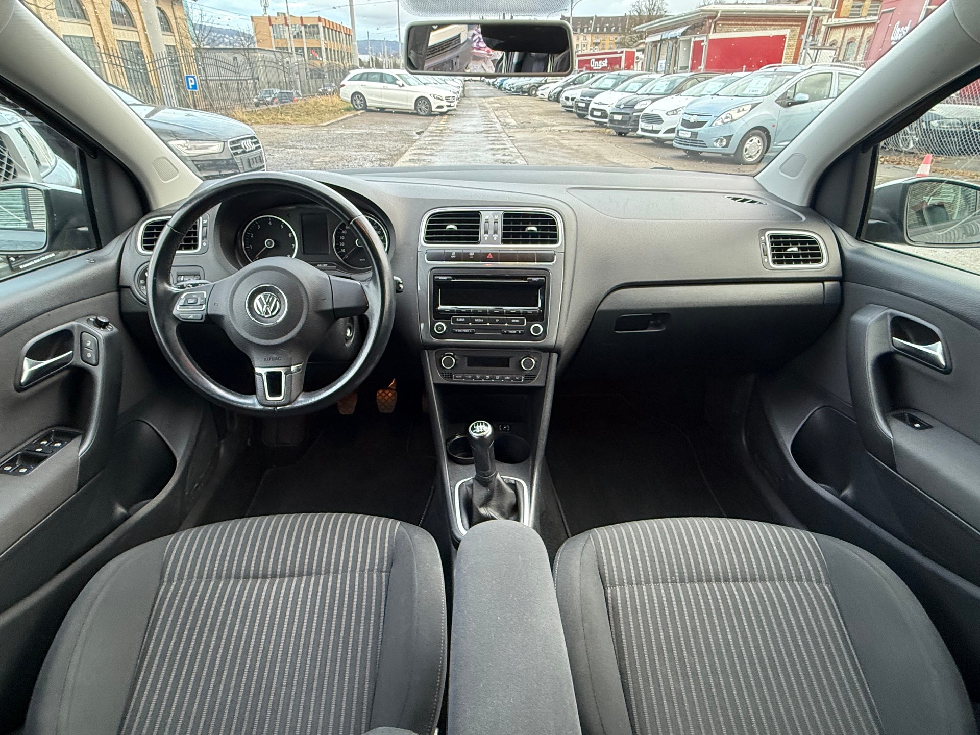 VW Polo 1.2 TSI Comfortline-image-9