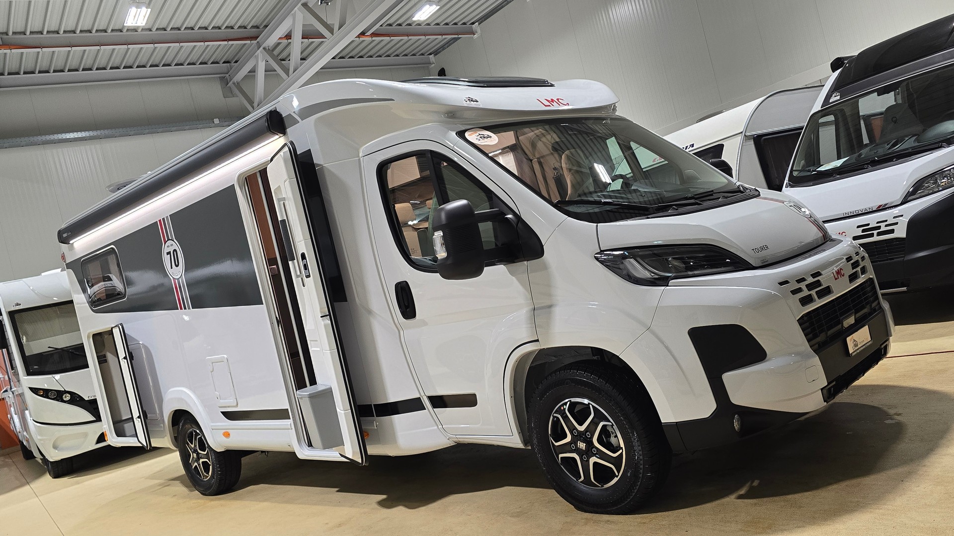 LMC "70Jahre- LMC" / Fiat Ducato 2.2MJT 140PS- Automatik-image-5