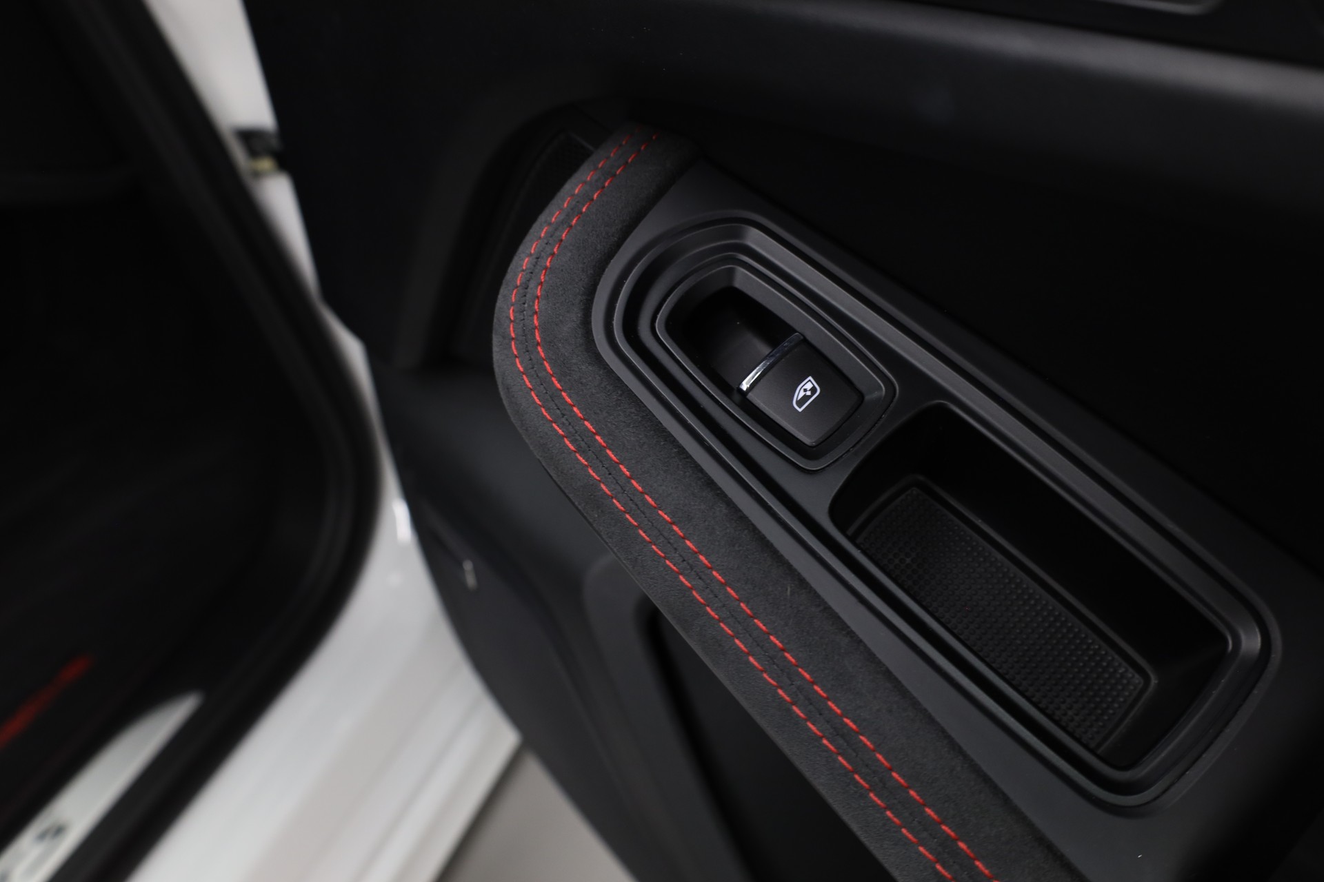 PORSCHE Macan 3.0 V6 GTS-image-22