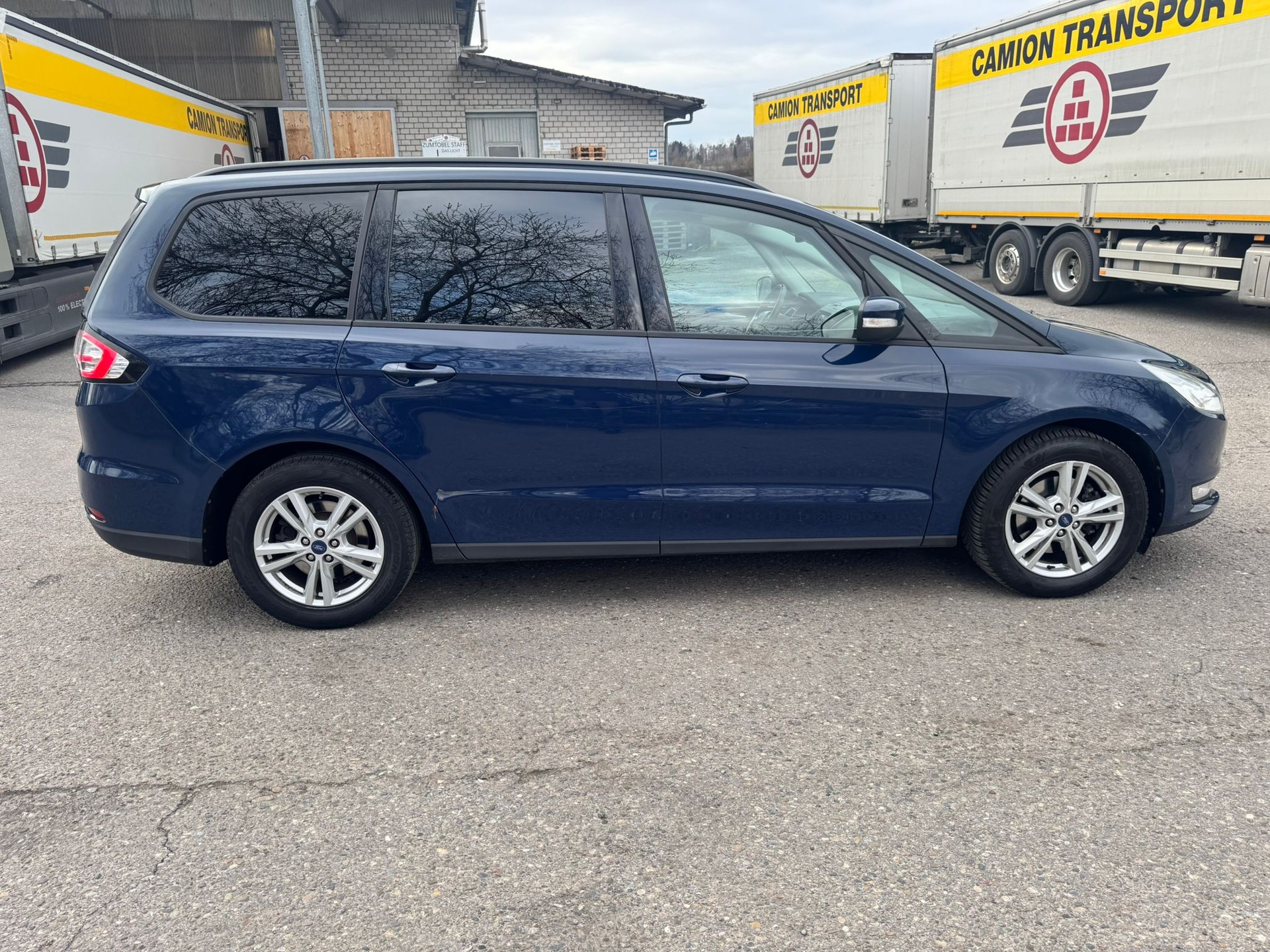 FORD Galaxy 2.0 TDCi Trend-image-9