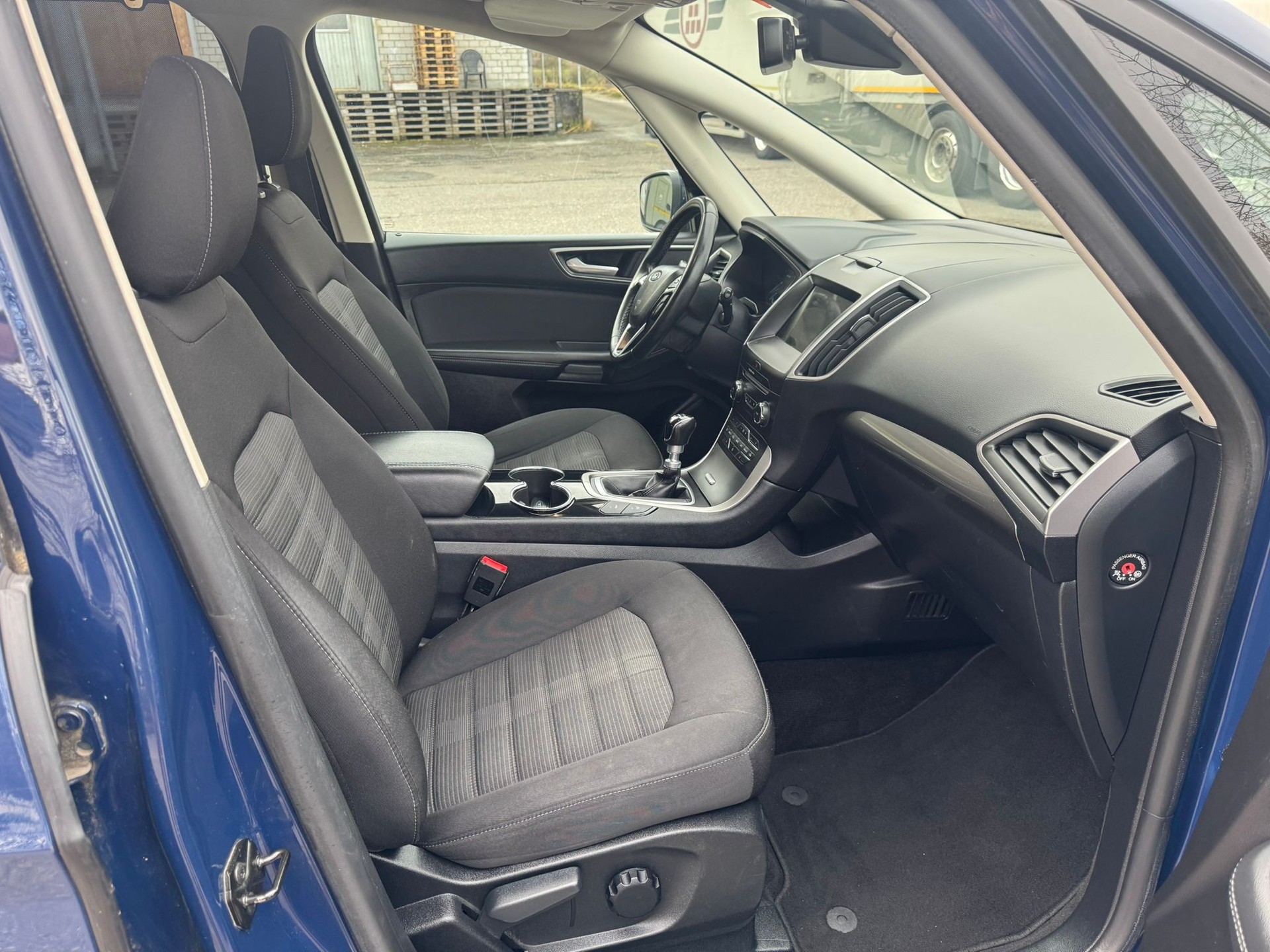 FORD Galaxy 2.0 TDCi Trend-image-10
