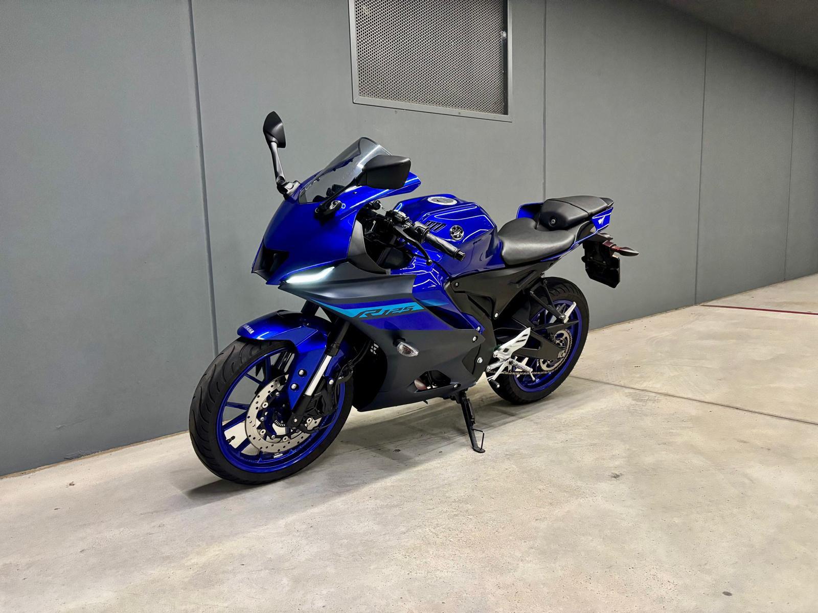 YAMAHA YZF-R 125 ABS-image-0