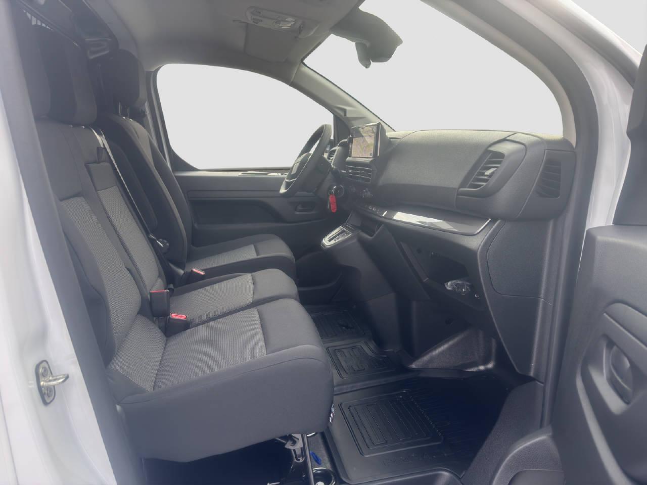 TOYOTA PROACE Van L2 2.2 D Advanced-image-15