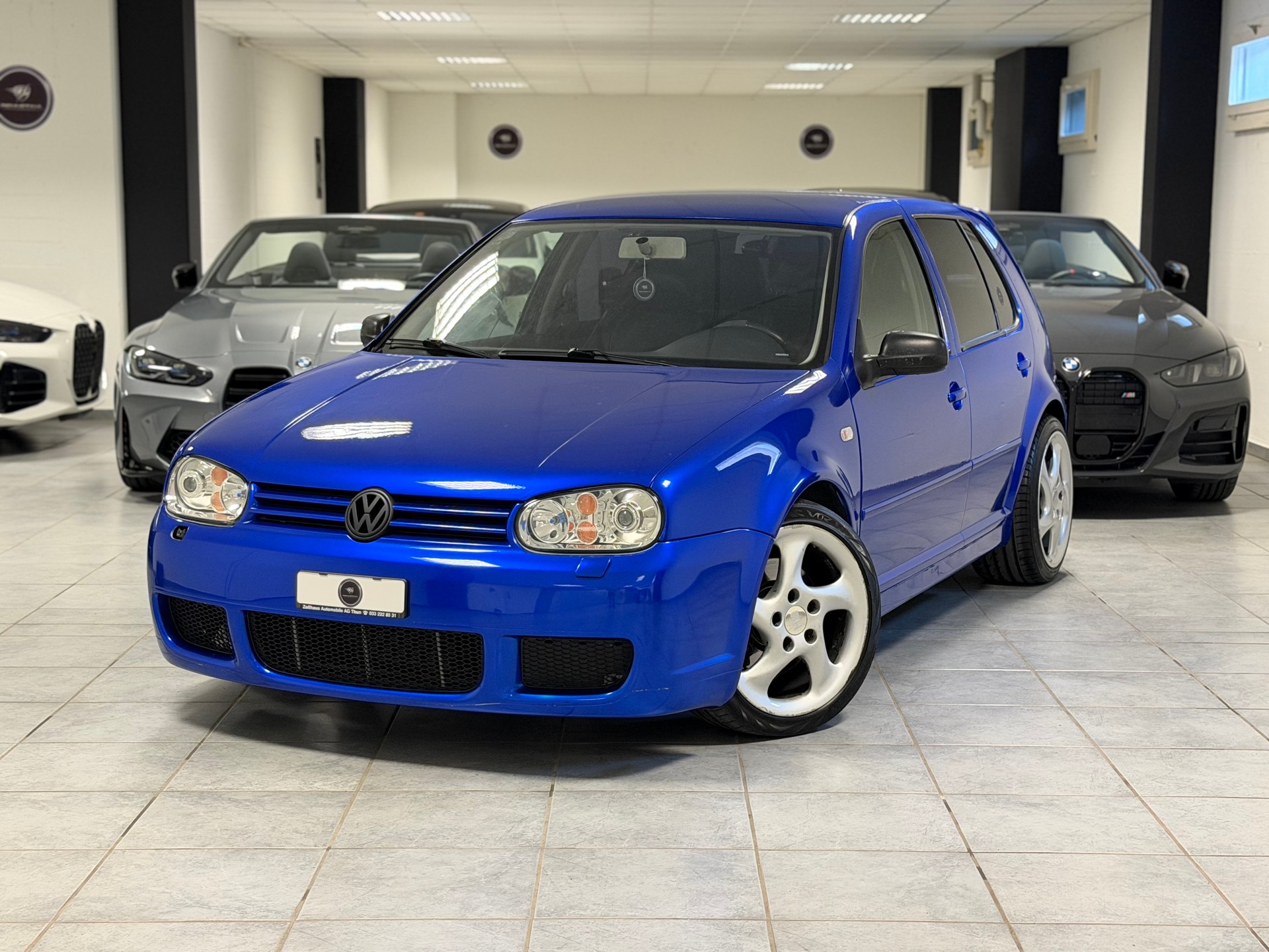 VW Golf 2.8 Highline 4Motion-showroom-element-1
