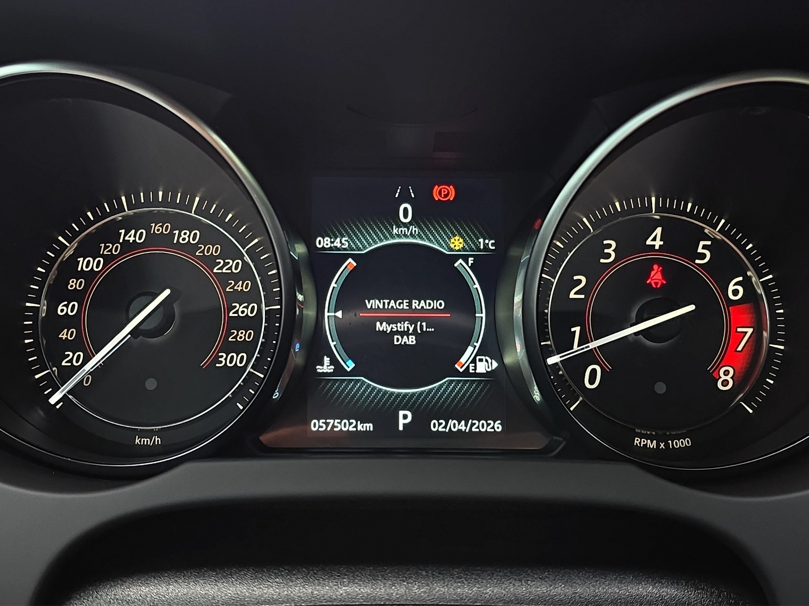 JAGUAR F-Type 2.0 I4 R-Dynamic Automatik-image-16
