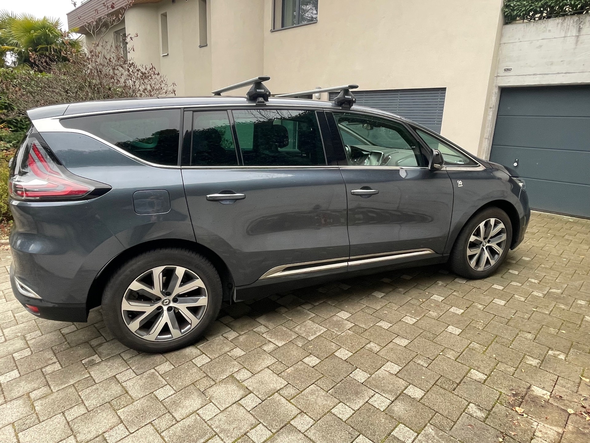RENAULT Espace 1.8 TCe 90th Anniversary EDC-image-1