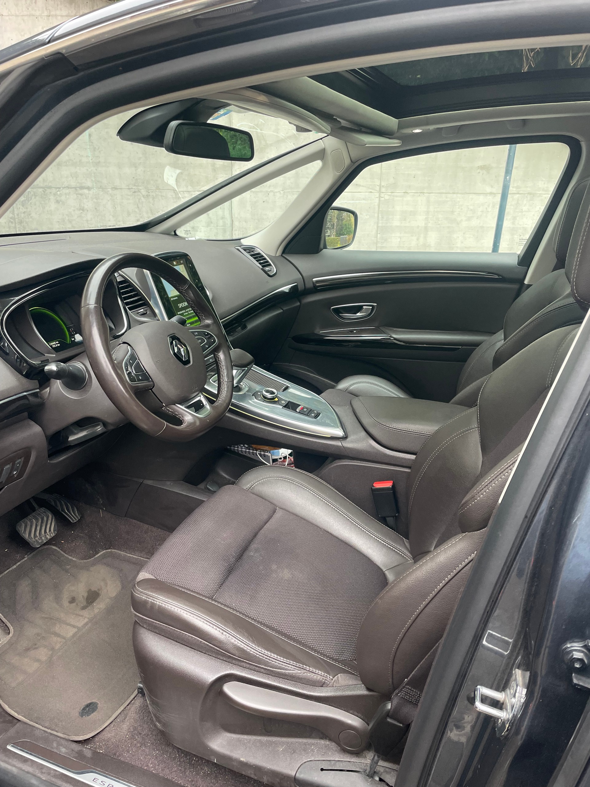 RENAULT Espace 1.8 TCe 90th Anniversary EDC-image-2