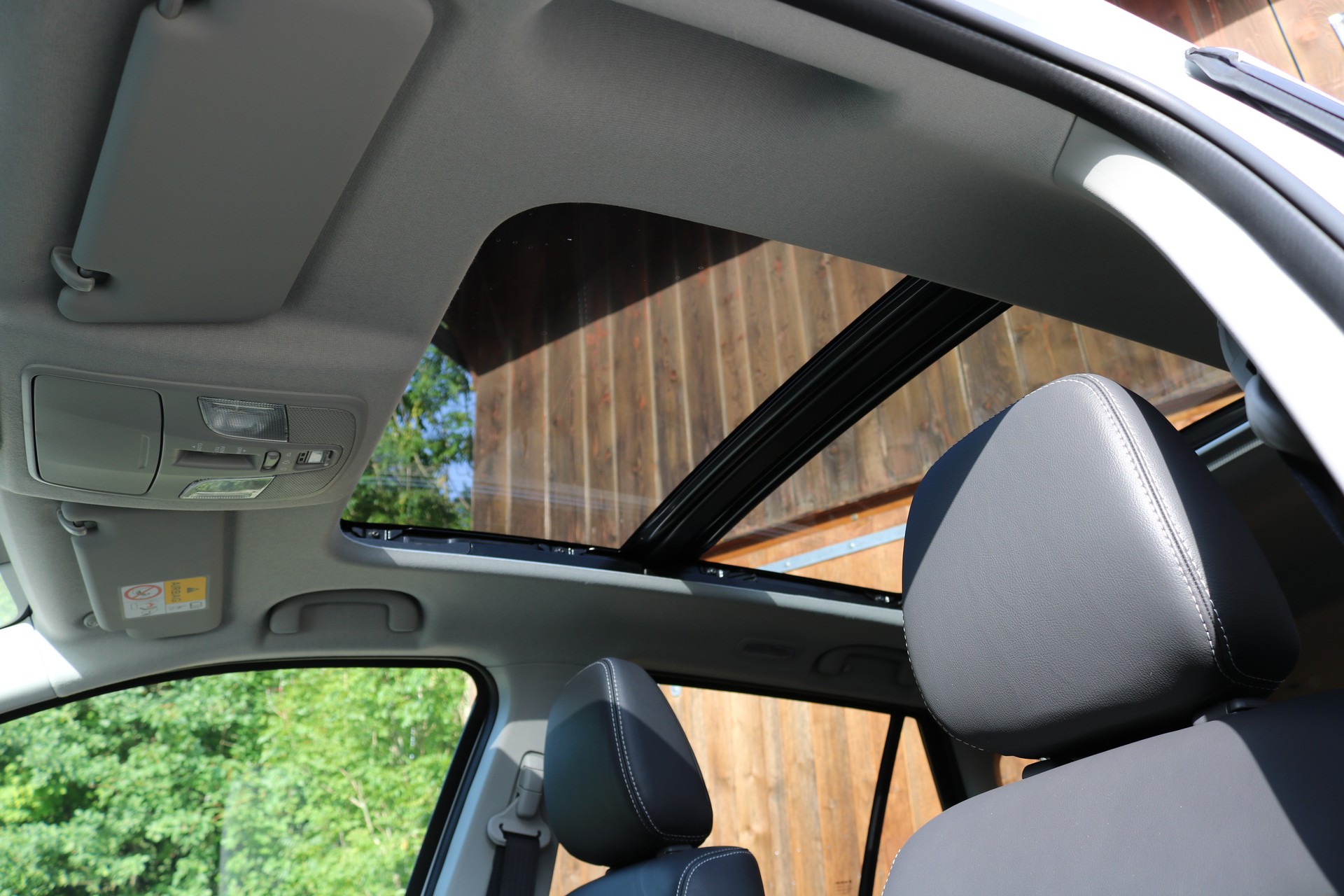 SUZUKI S-Cross 1.4T Compact Top 4WD Automatic-image-12
