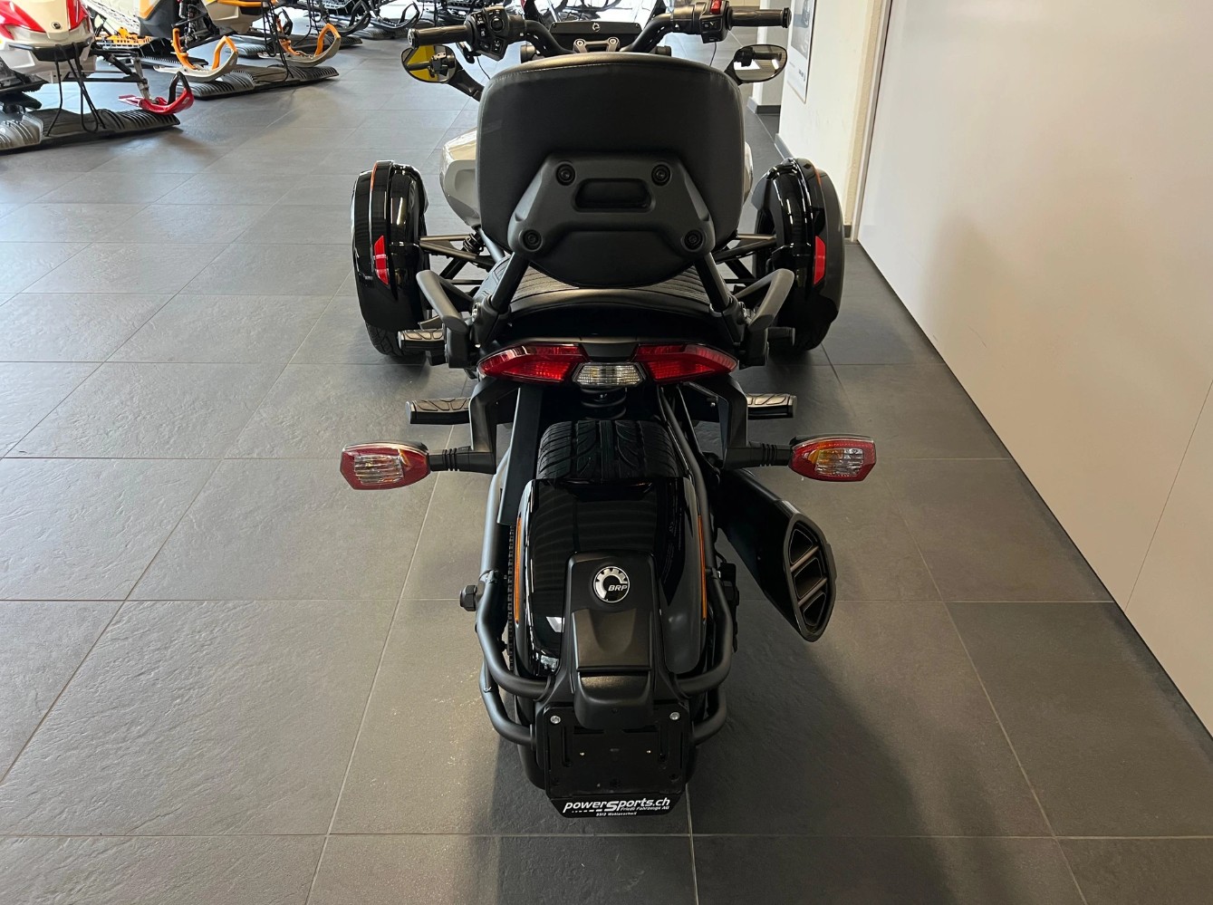 CAN-AM Spyder F3-LTD Special Special Series SE6-image-6