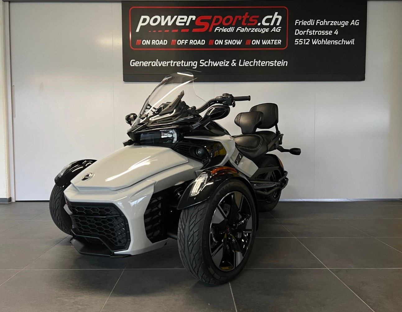 CAN-AM Spyder F3-LTD Special Special Series SE6-image-2