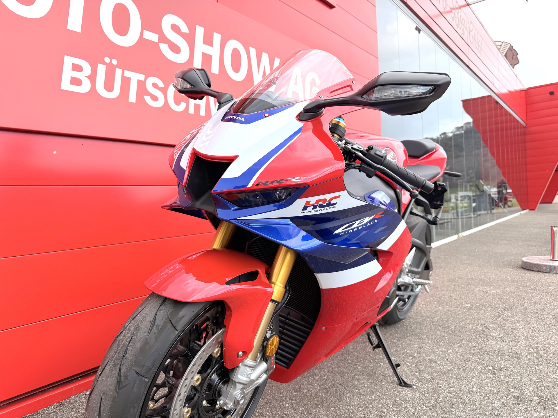 HONDA CBR 1000 RR-R Fireblade SP-image-4